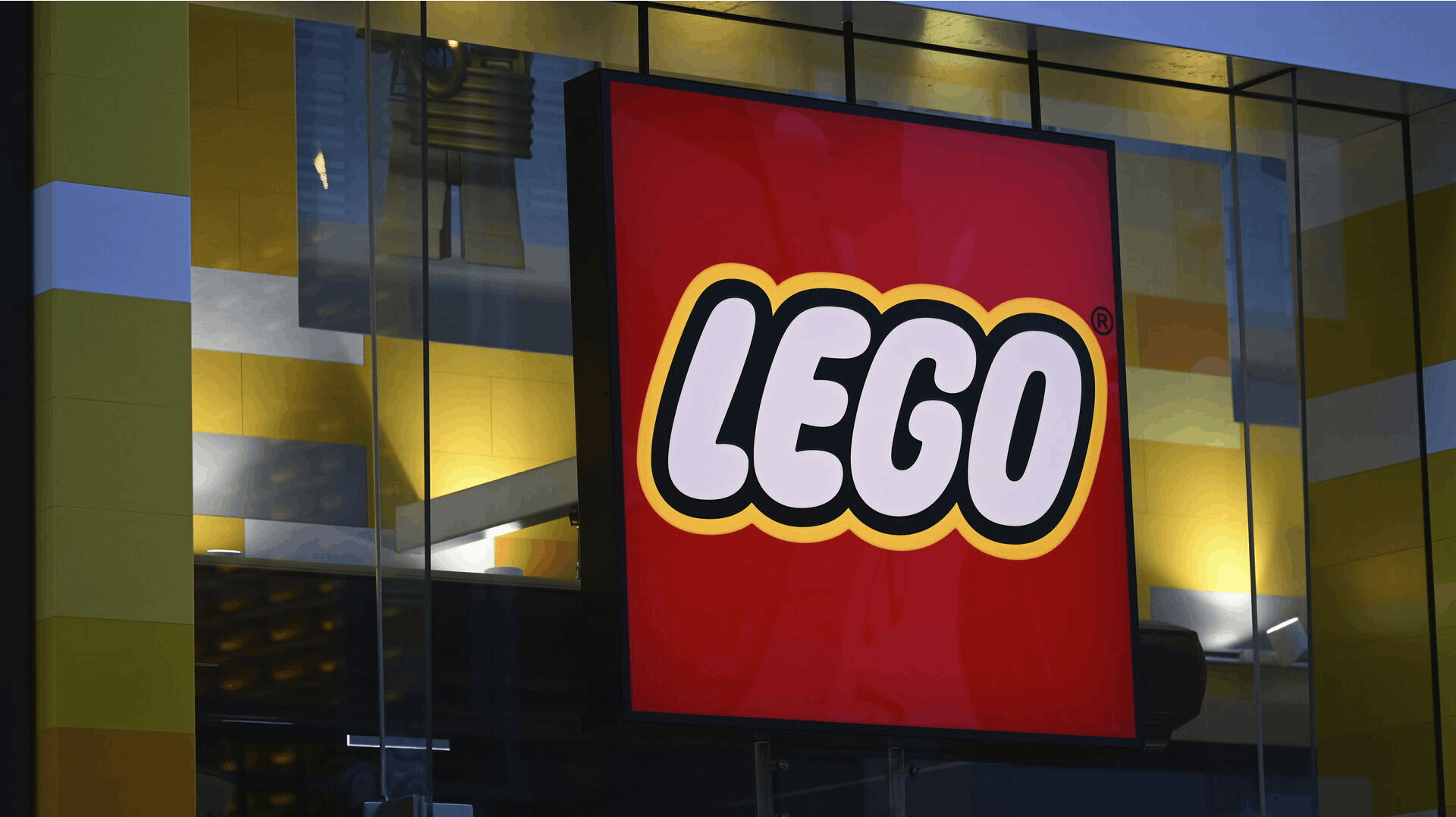 26 December 2023, North Rhine-Westphalia, Cologne: Logo, lettering of the toy manufacturer LEGO, known for its plastic building blocks, on a store. Photo by: Horst Galuschka/picture-alliance/dpa/AP Images