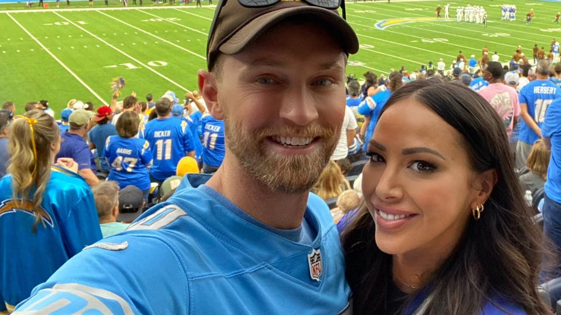 "The Valley"-parret Kristen Doute og Luke Broderick skal giftes. Det afslører Kristen Doute på Instagram.