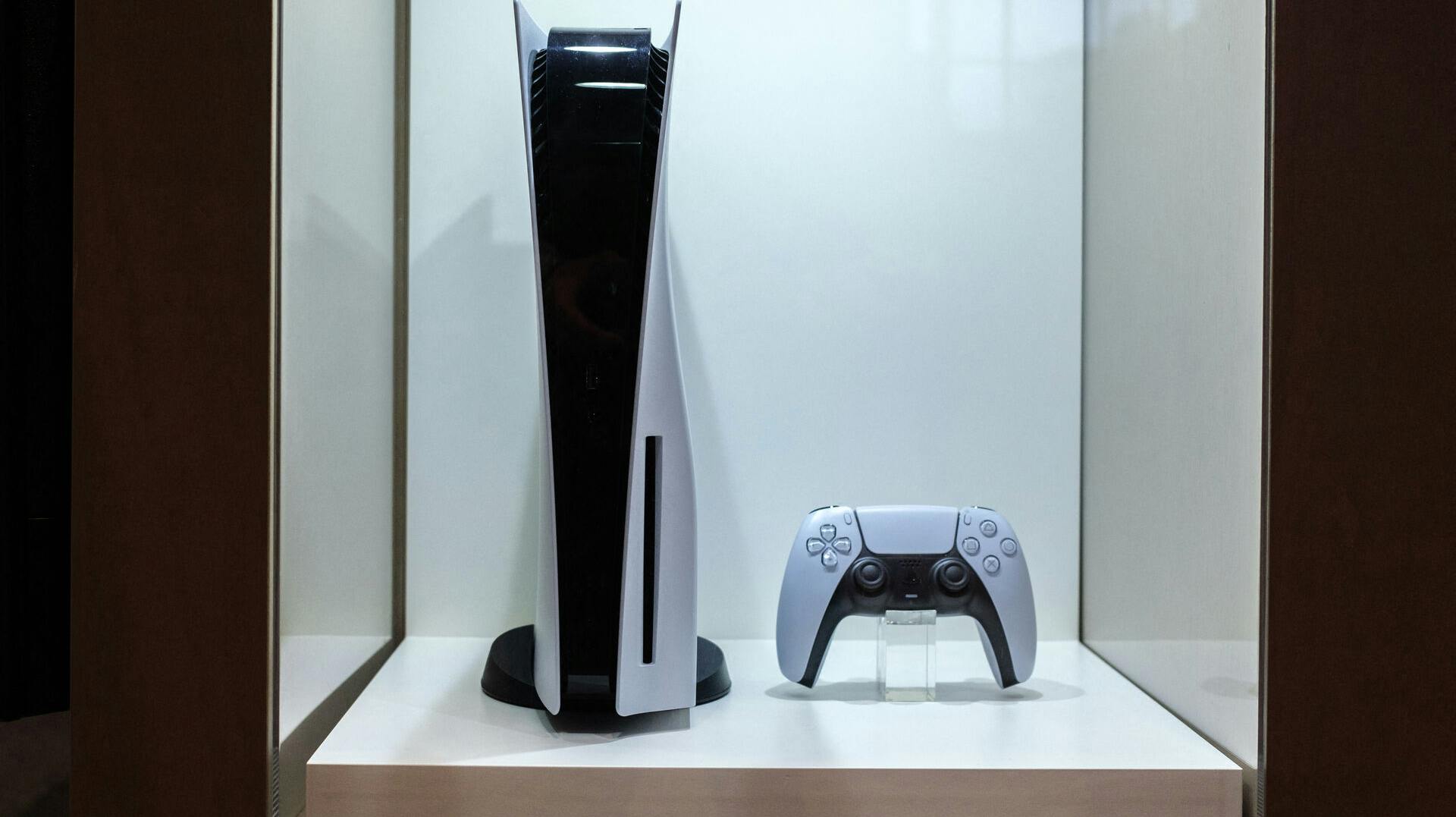 Playstation 5 Pro kommer til november. Det oplyser Sony, efter rygterne har floreret i længere tid på de sociale medier.