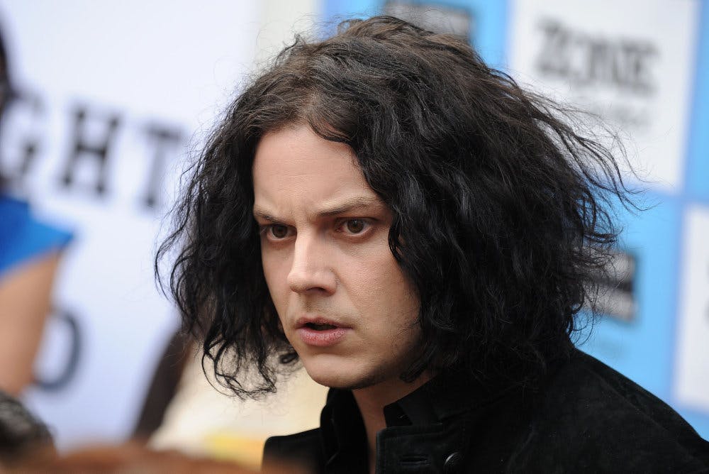 Her ses den ene halvdelen af rockduoen The White Stripes Jack White ved en filmfestival i Los Angeles. Han og rockduoens anden halvdel skriver i sagsanlæg, at de "er stærkt imod Trumps politik og handlinger, da han var præsident".&nbsp;&nbsp;