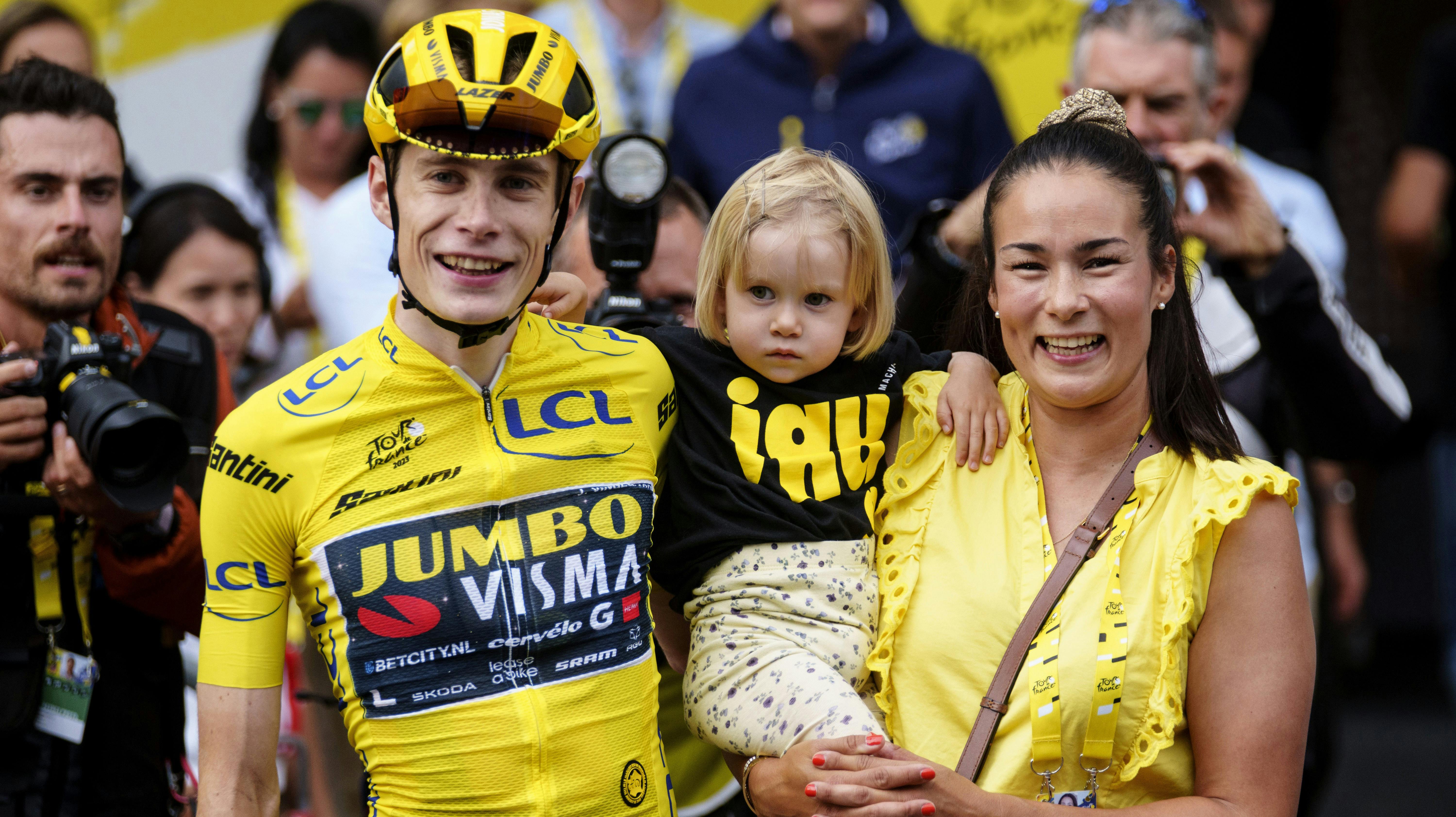 Jonas Vingegaard og Trine Marie Hansen er nu forældre til to.