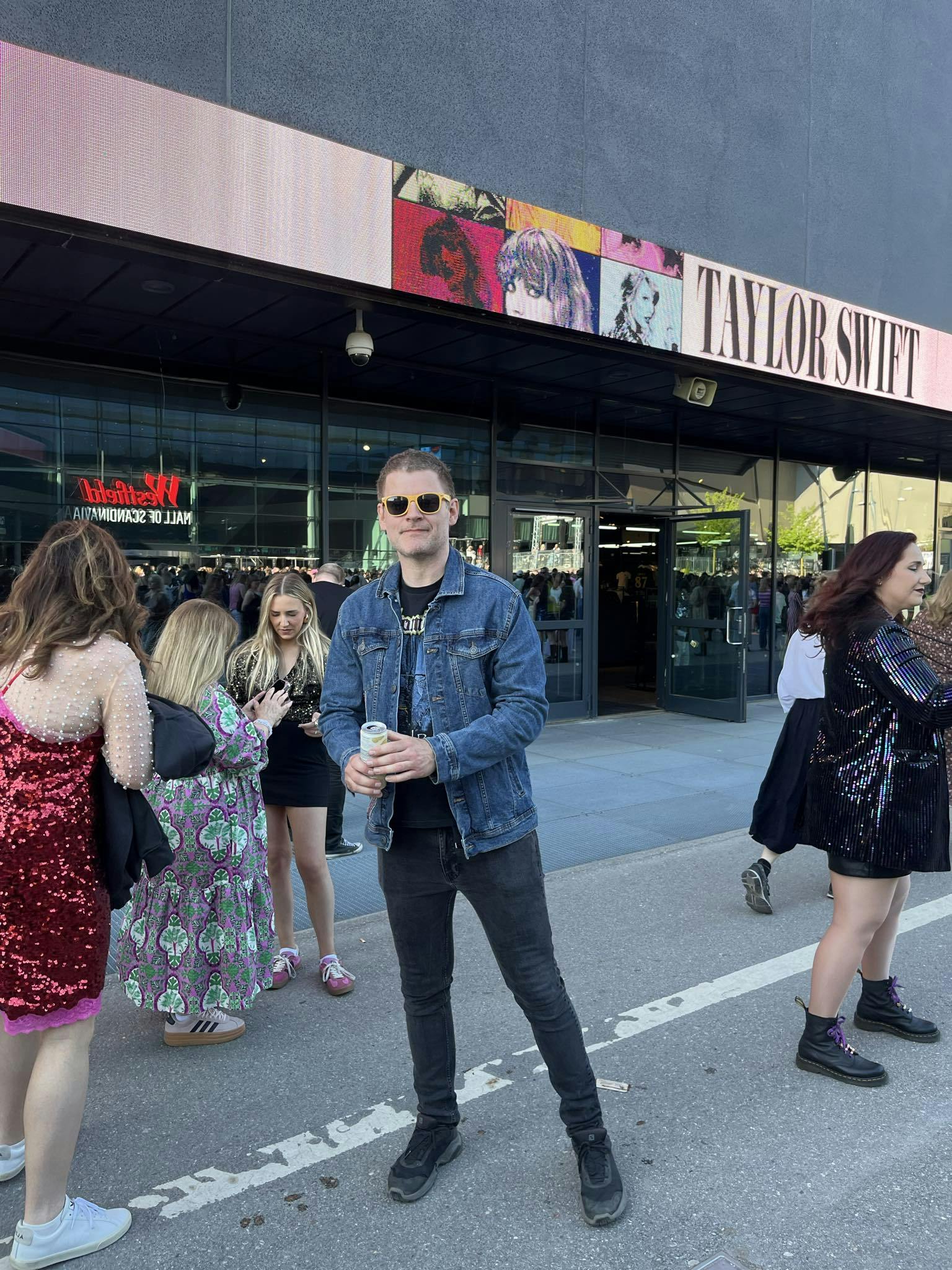 Claus Michaelsen følte sig en smule malplaceret, da han i maj var i Stockholm for at opleve Taylor Swift live.&nbsp;