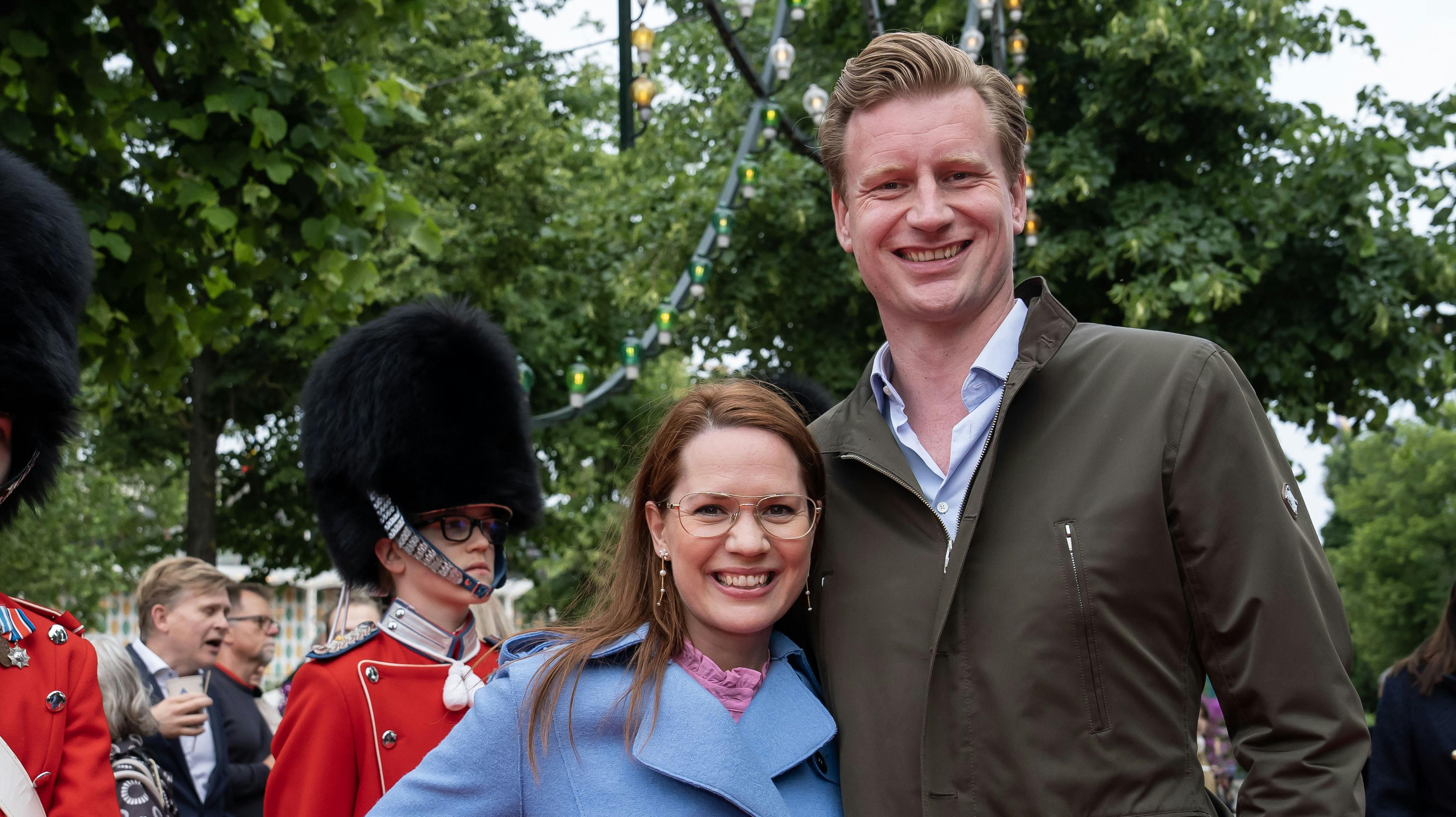 Skuespillerparret Amalie Dollerup og Andreas Jebro er med i Sønderborg Sommer Revy Show 2025.