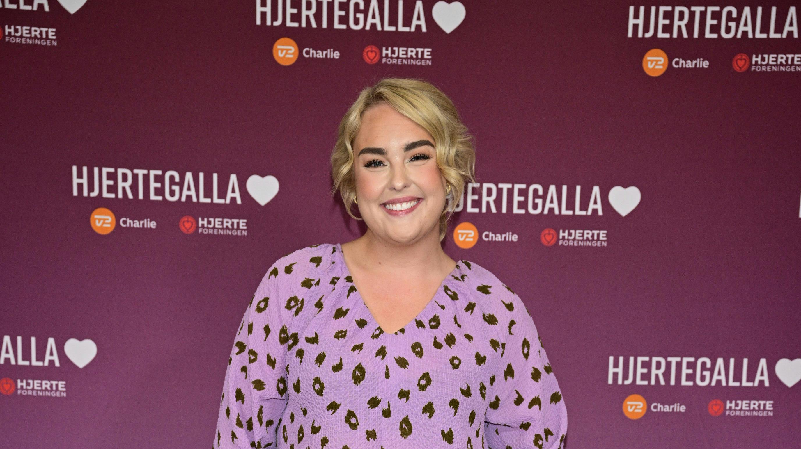 Julia Sofia Aastrup på den røde løber til Hjertegalla. 