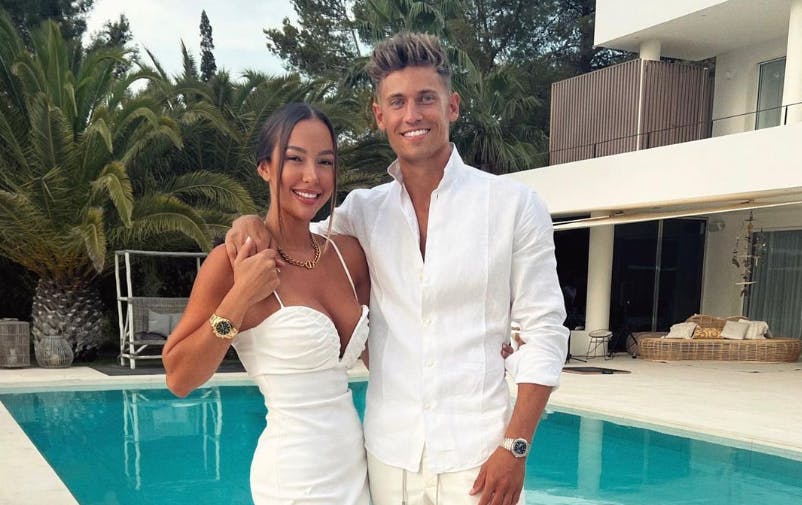 Atlético Madrid-stjernen Marcos Llorente og konen Patricia Noarbe afslører nu på Instagram, at parret venter sig en lille pige.