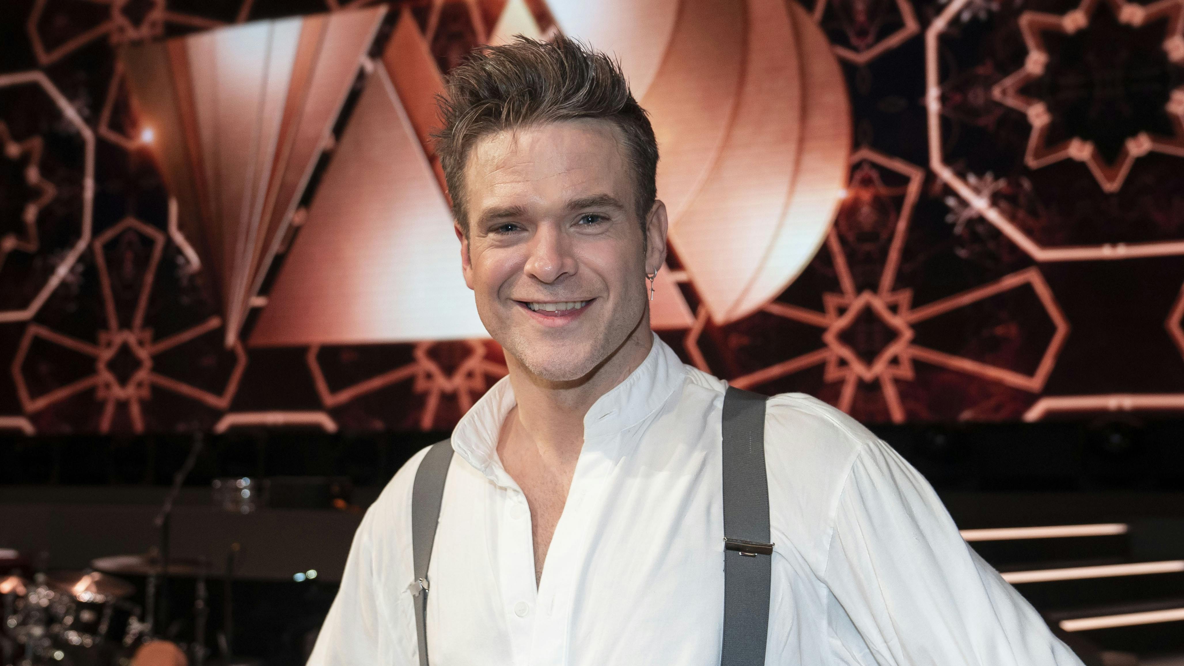 Silas Holst er ikke med i årets sæson af "Vild med dans", der har premiere i aften.