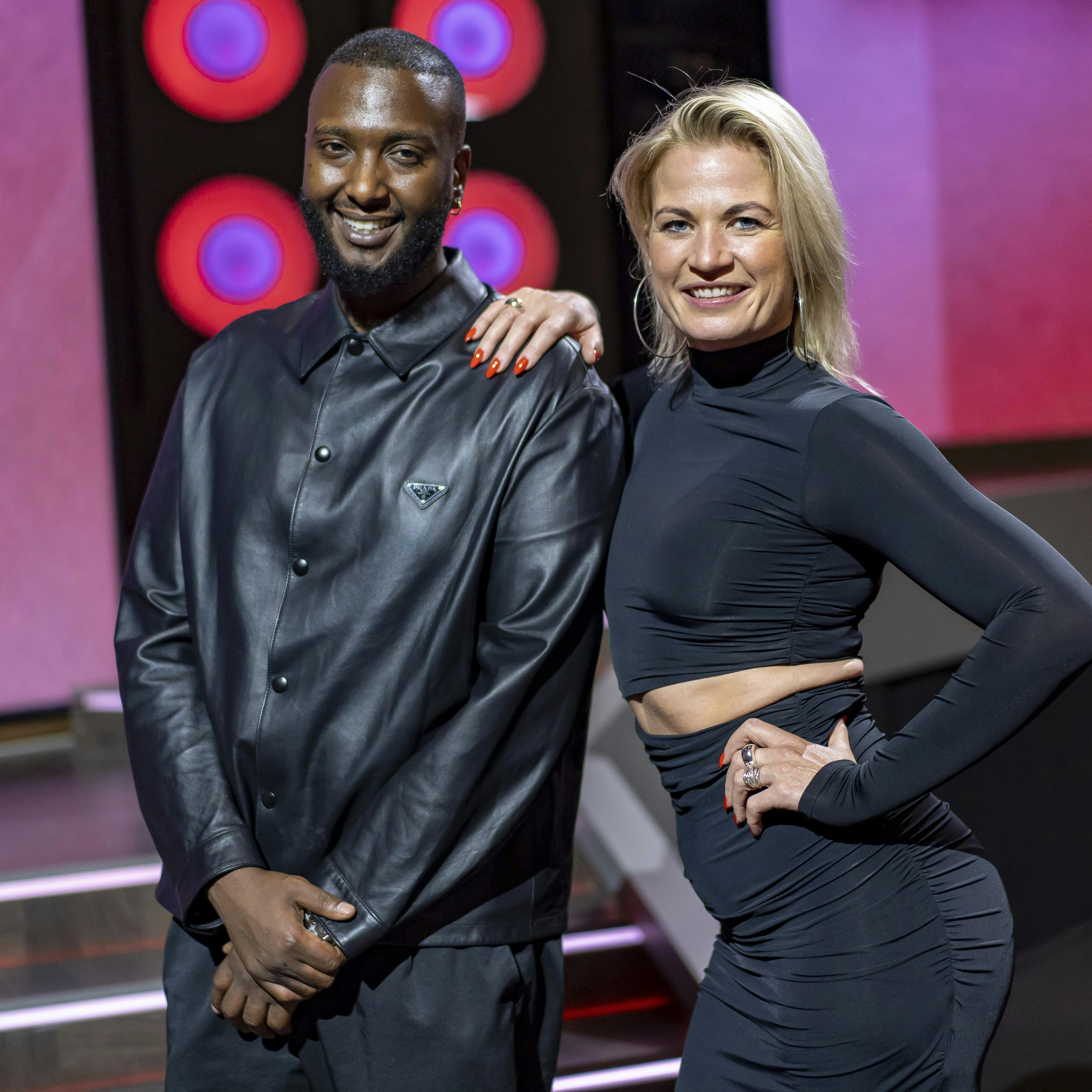 Vild Med Dans PressemødeDato: 13.9.2024Sted: VermundsgadeJournalist:Helle Skram De Fries,Karina Didriksen, Laura Dalgård Hansen,Nikolaj Bonde og Nicklas Lagerstorf.Foto: Copyright : Martin Høien/Aller Media Danmark