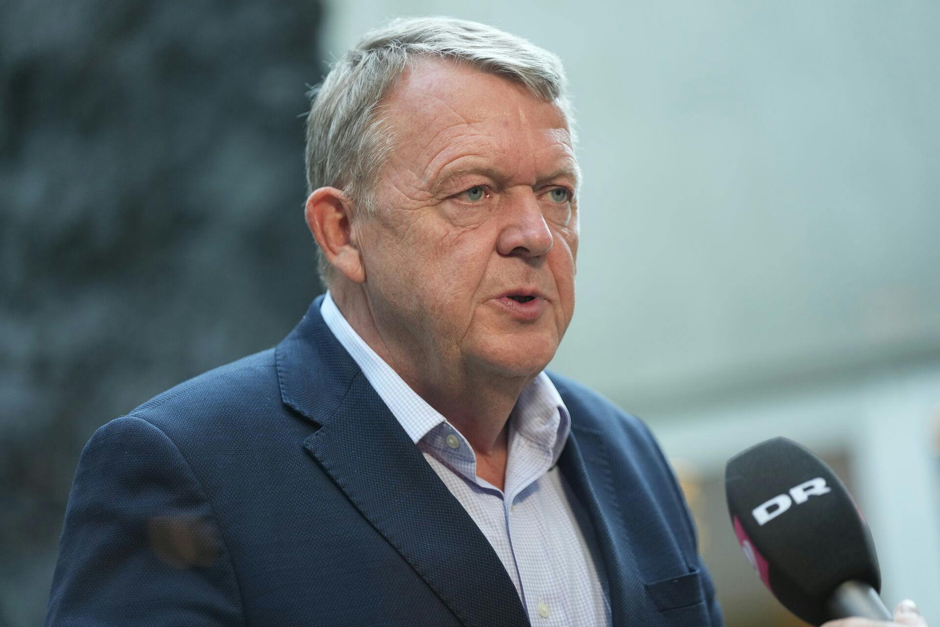 Partiformand Lars Løkke Rasmussen kommenterer at Moderaternes ledelse har fyret medarbejdere, på Christiansborg mandag den 23. september 2024.