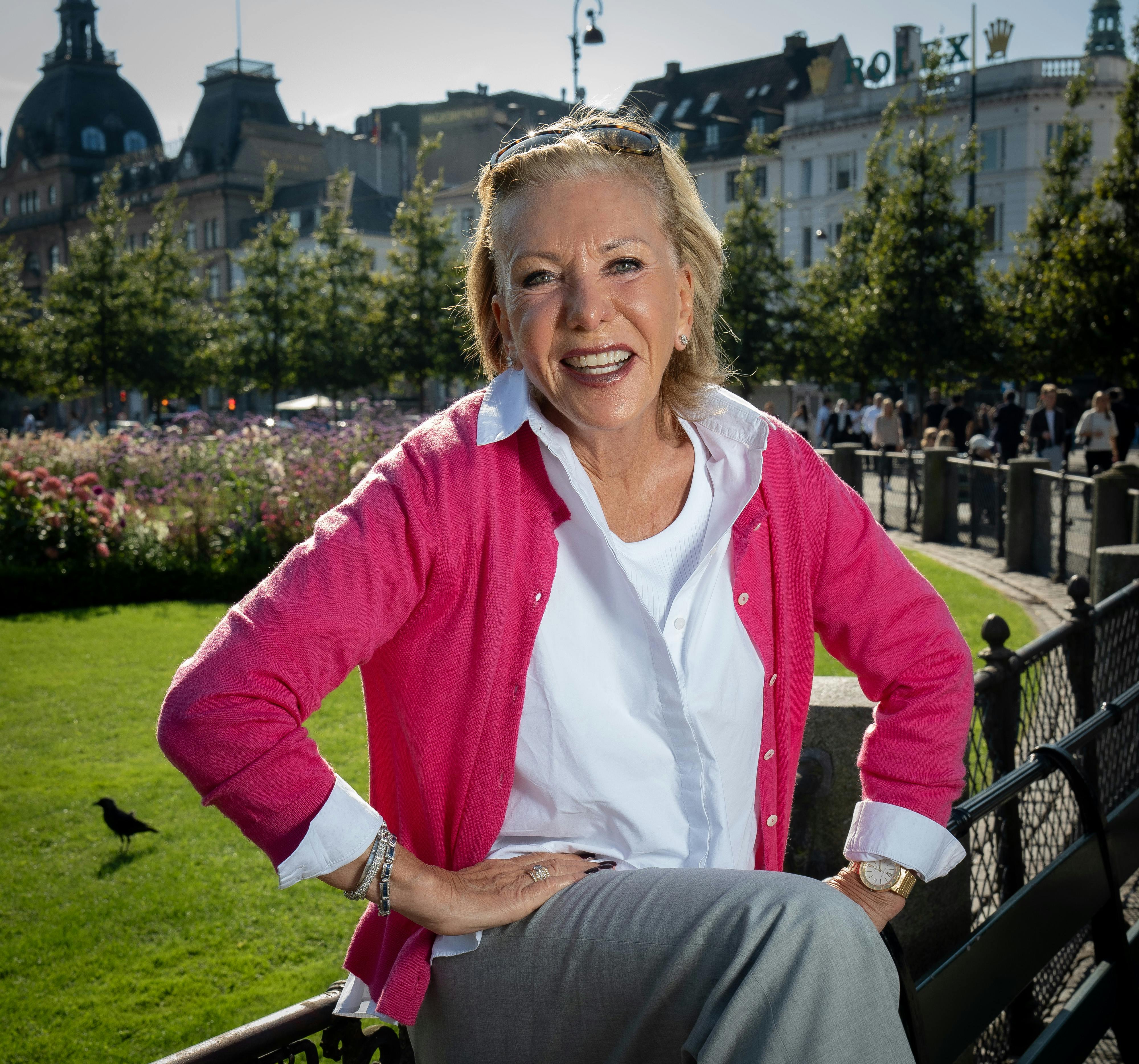 Dorthe Kollo smiler ekstrastort for tiden.