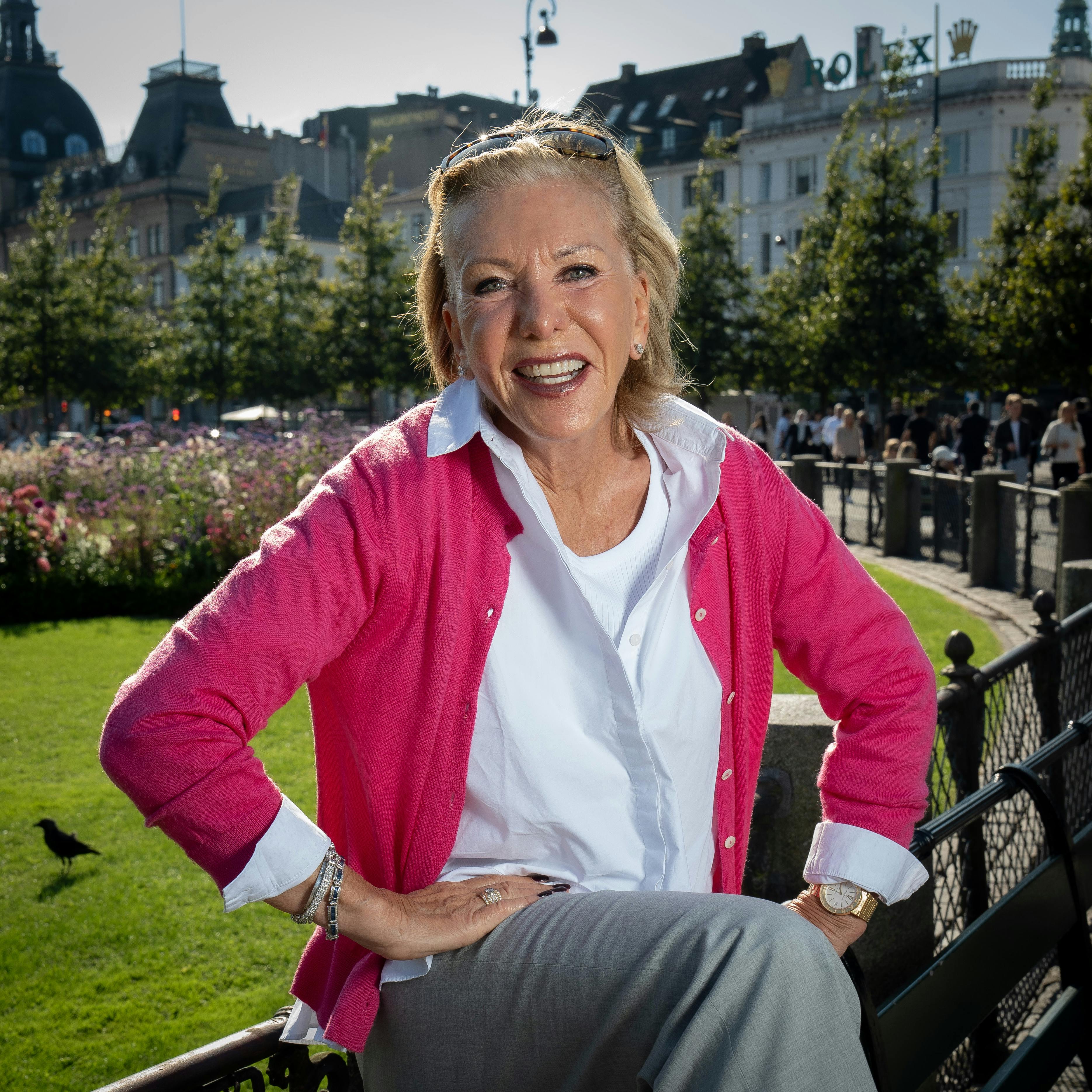 Dorthe Kollo smiler ekstrastort for tiden.