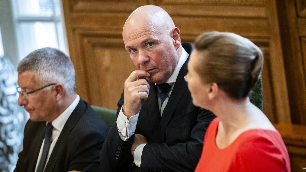 Folketingets formand, Søren Gade (V), er her på sin formandsplads under Folketingets åbning i 2023. Han er hovedarkitekten bag, at der ved Folketingets åbning i år skal synges en sang. (Arkivfoto).