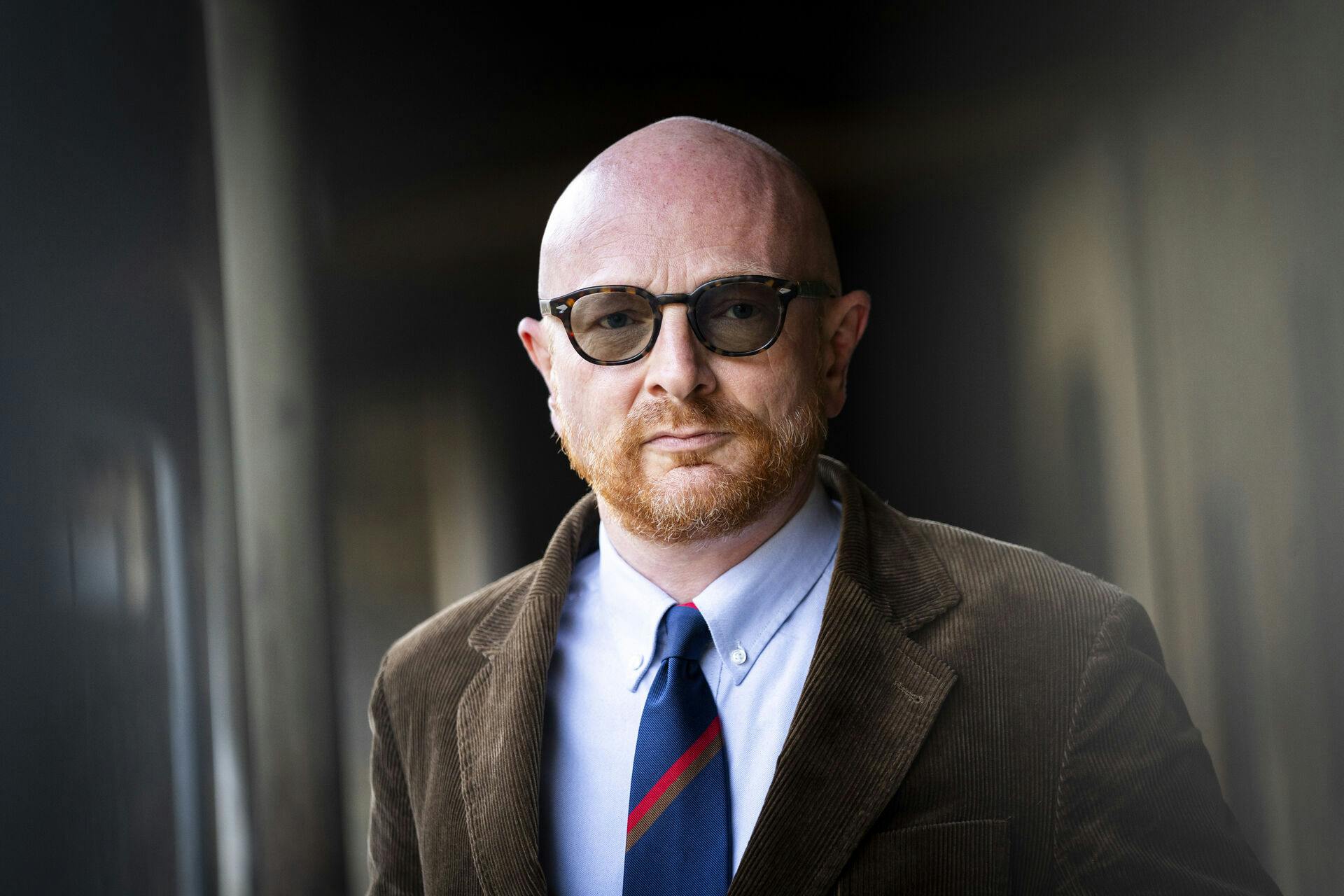 Mads Brügger hos radiovirksomheden r8dio i Kødbyen, København, onsdag den 4. oktober 2023