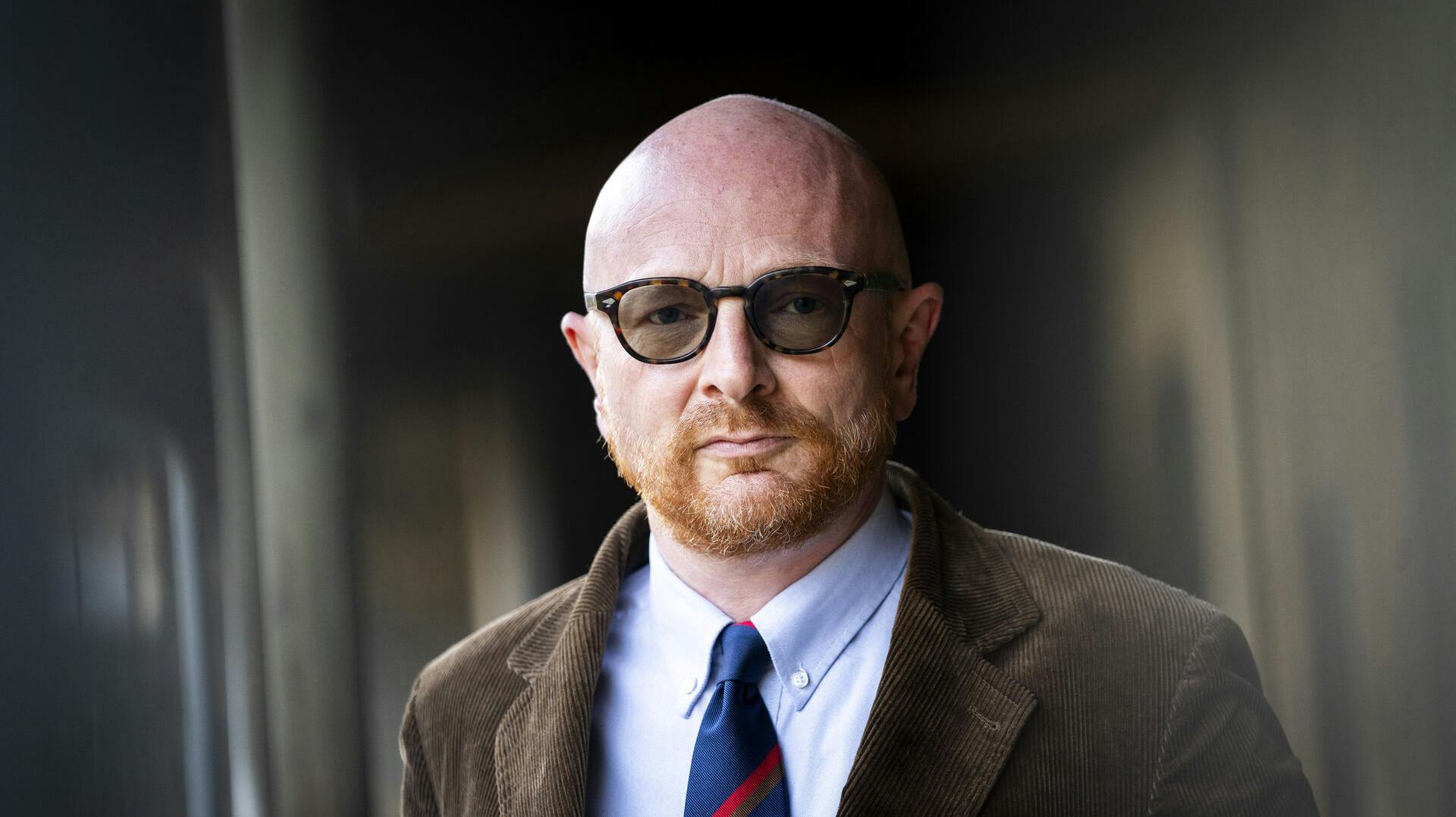 Mads Brügger hos radiovirksomheden r8dio i Kødbyen, København, onsdag den 4. oktober 2023