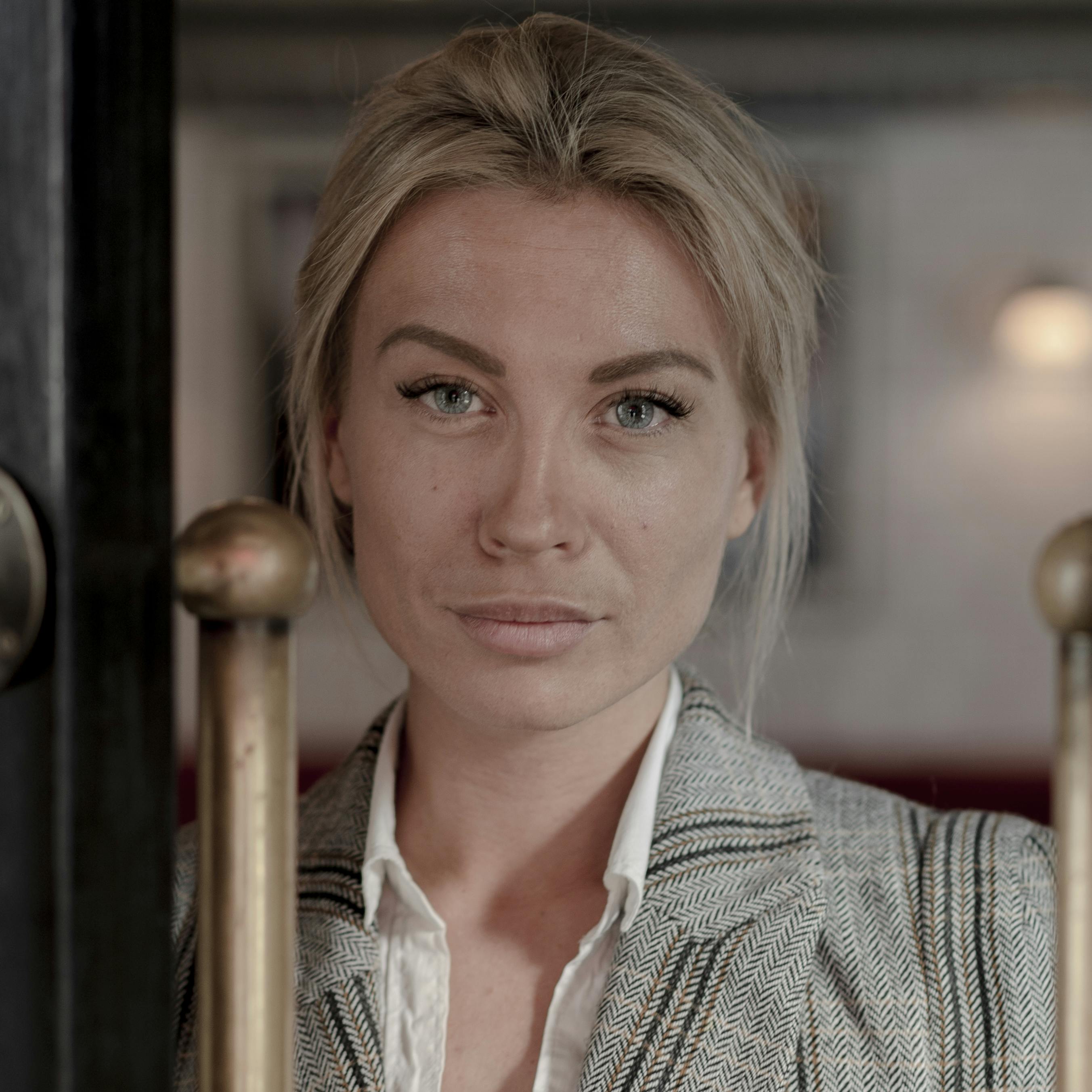 Katherine Diez, influencer, litteraturanmelder og kulturdebattør.