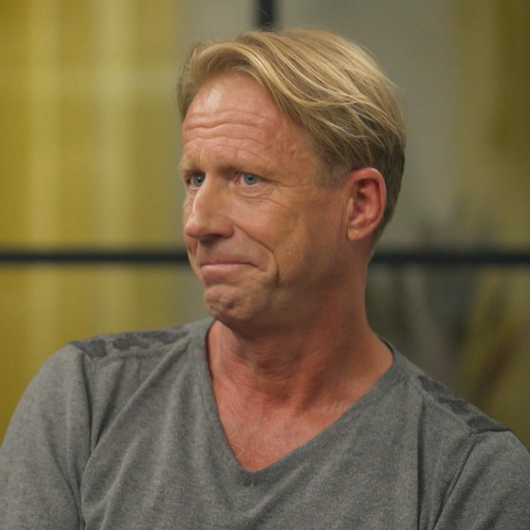 Tårerne presser sig på, da Frank Schytte er i terapi i "Gift ved første blik". Det skyldes primært to ting, fortæller han nu til SE og HØR.
