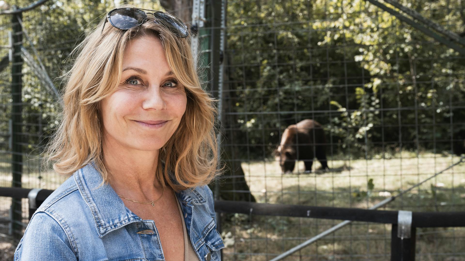 Bjørnene gik lige i Anne-Louise Hassings hjerte, da hun besøge et rumænsk bjørnereservat.