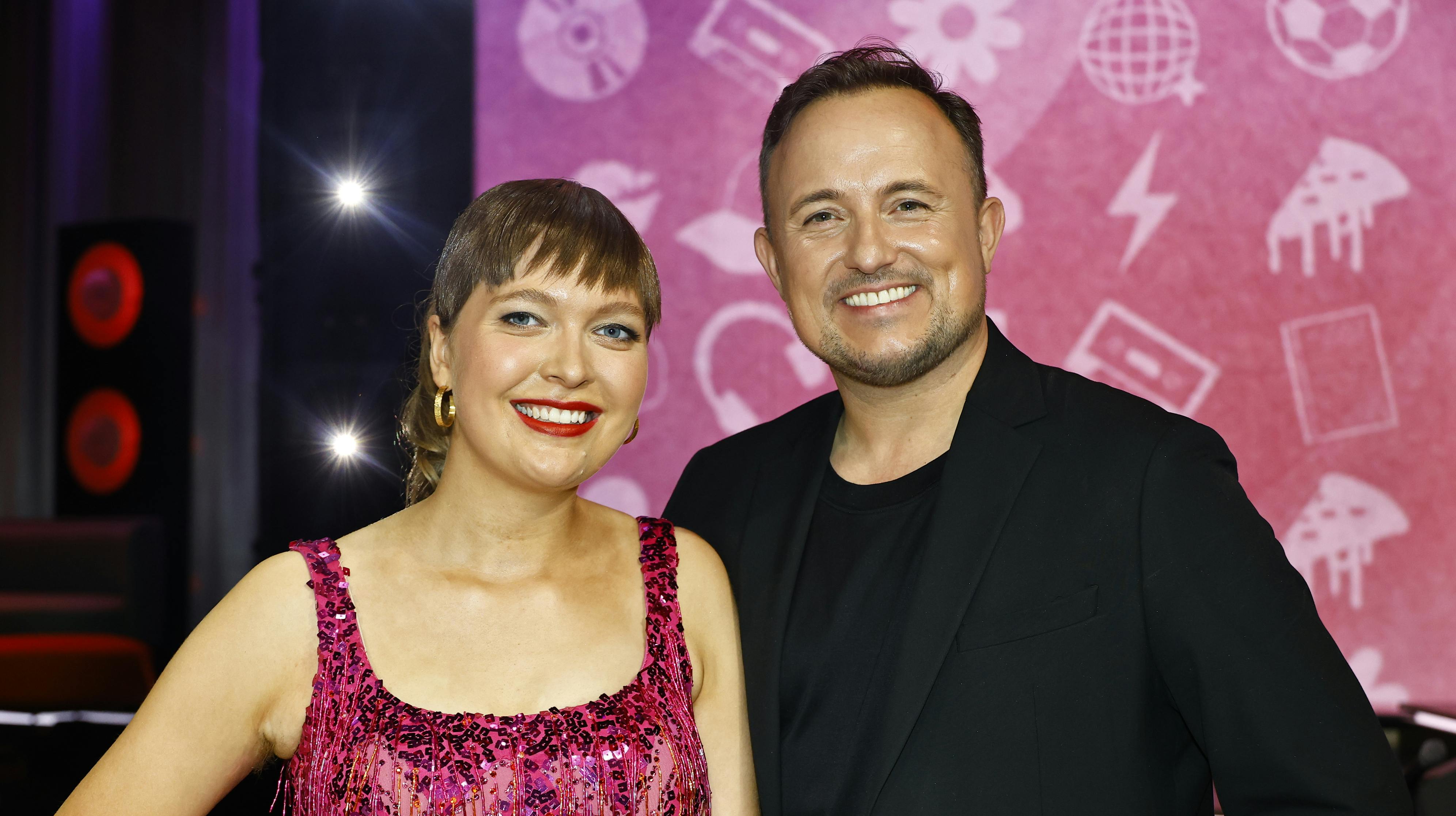 Rachel håber, at hun kan hjælpe andre ved at stå frem og fortælle om nogle af de teenageår, hvor hun blev mobbet.