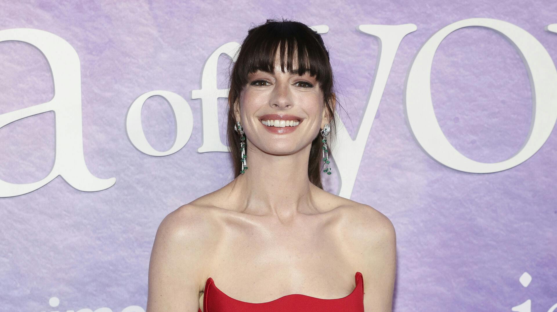 Anne Hathaway bekræfter, at hun efter 20 år vender tilbage til rollen som Mia Thermopolis i "The Princess Diaries".