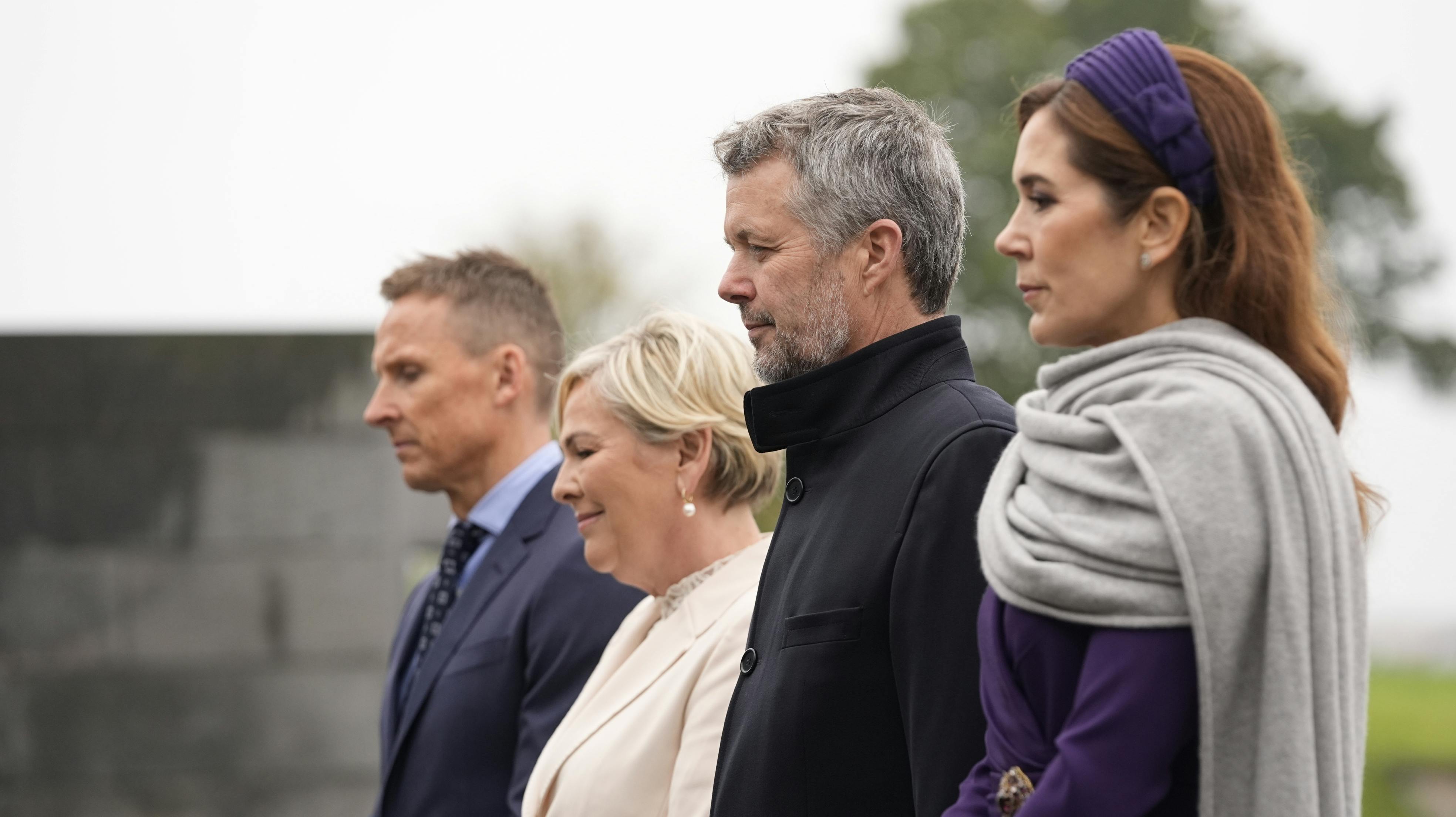 Kong Frederik og dronning Mary er for første gang værter ved et statsbesøg, når de tirsdag byder Islands præsident Halla Tómasdóttirs og hendes mand Björn Skúlason velkommen.