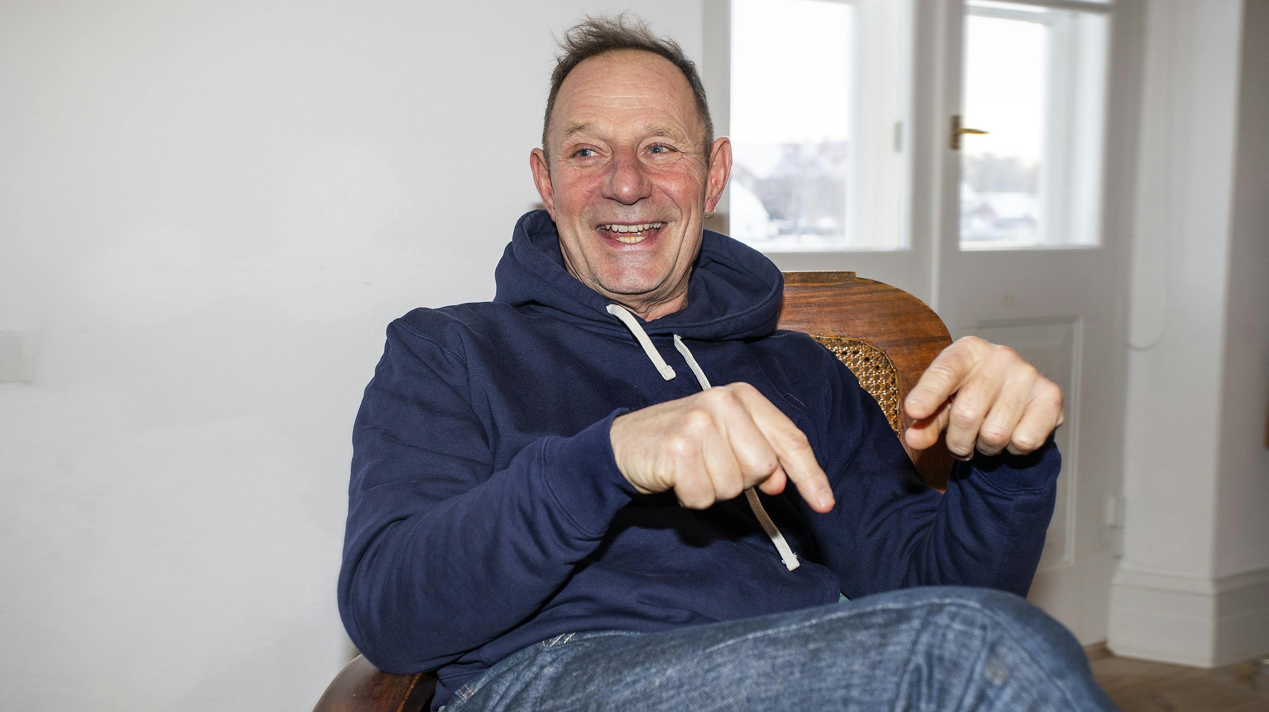 Jan Linnebjerg er med i en ny DR-satsning til foråret, når serien "Generationer" får premiere.