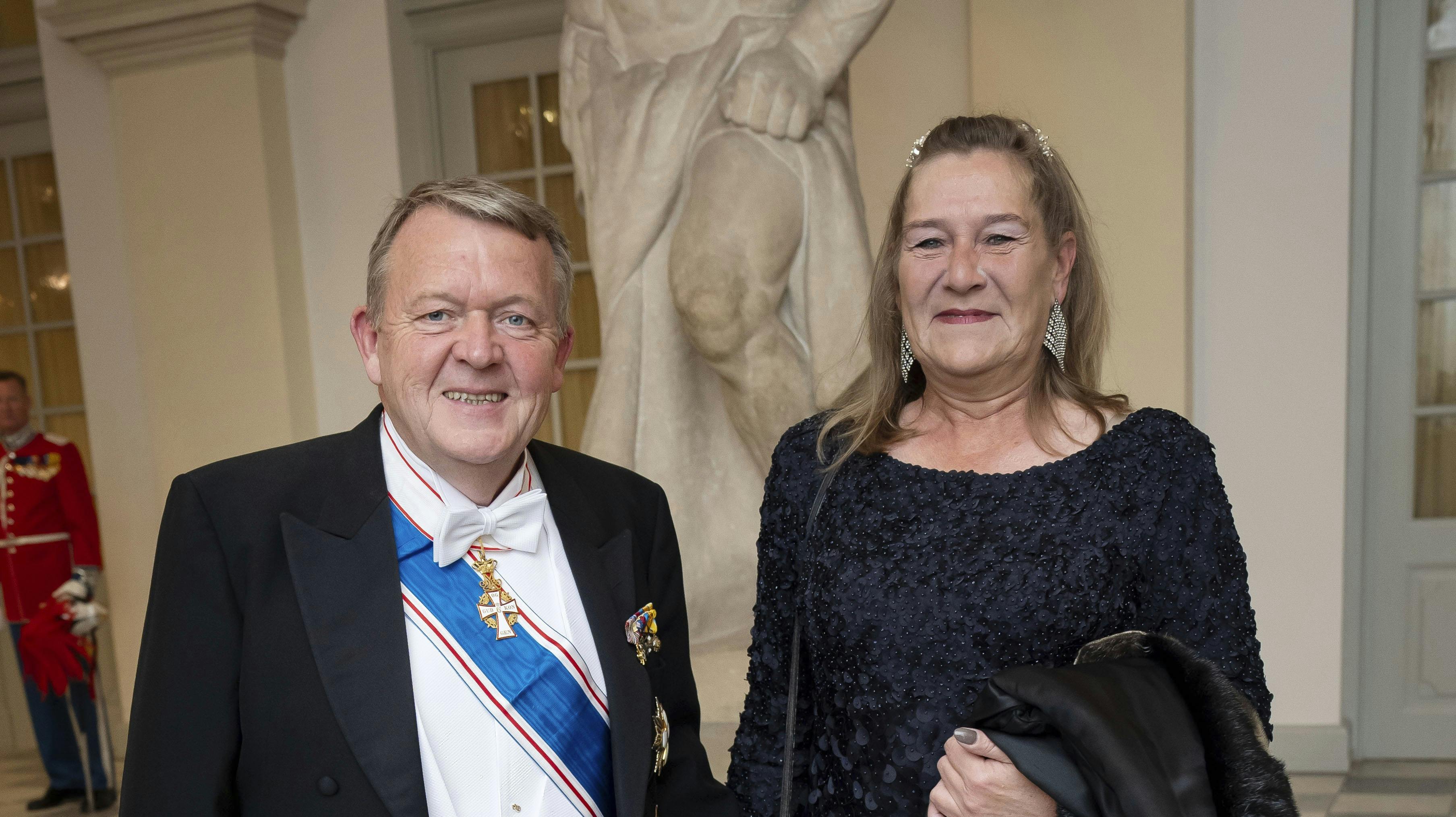 Flere gæster var ikke helt tilfreds med Sólrun Jakupsdottir Løkke Rasmussen opførsel til tirsdagens gallataffel på Christiansborg Slot.