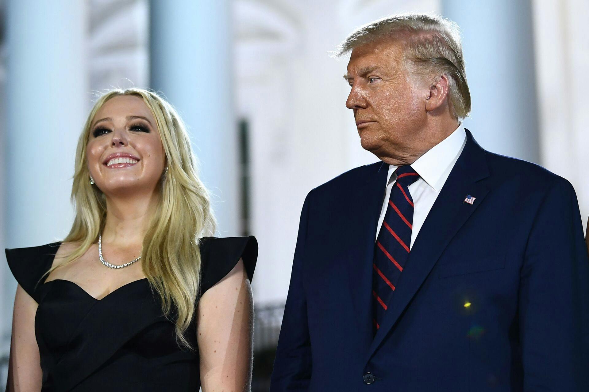 Tiffany Trump er gravid med sit første barn.