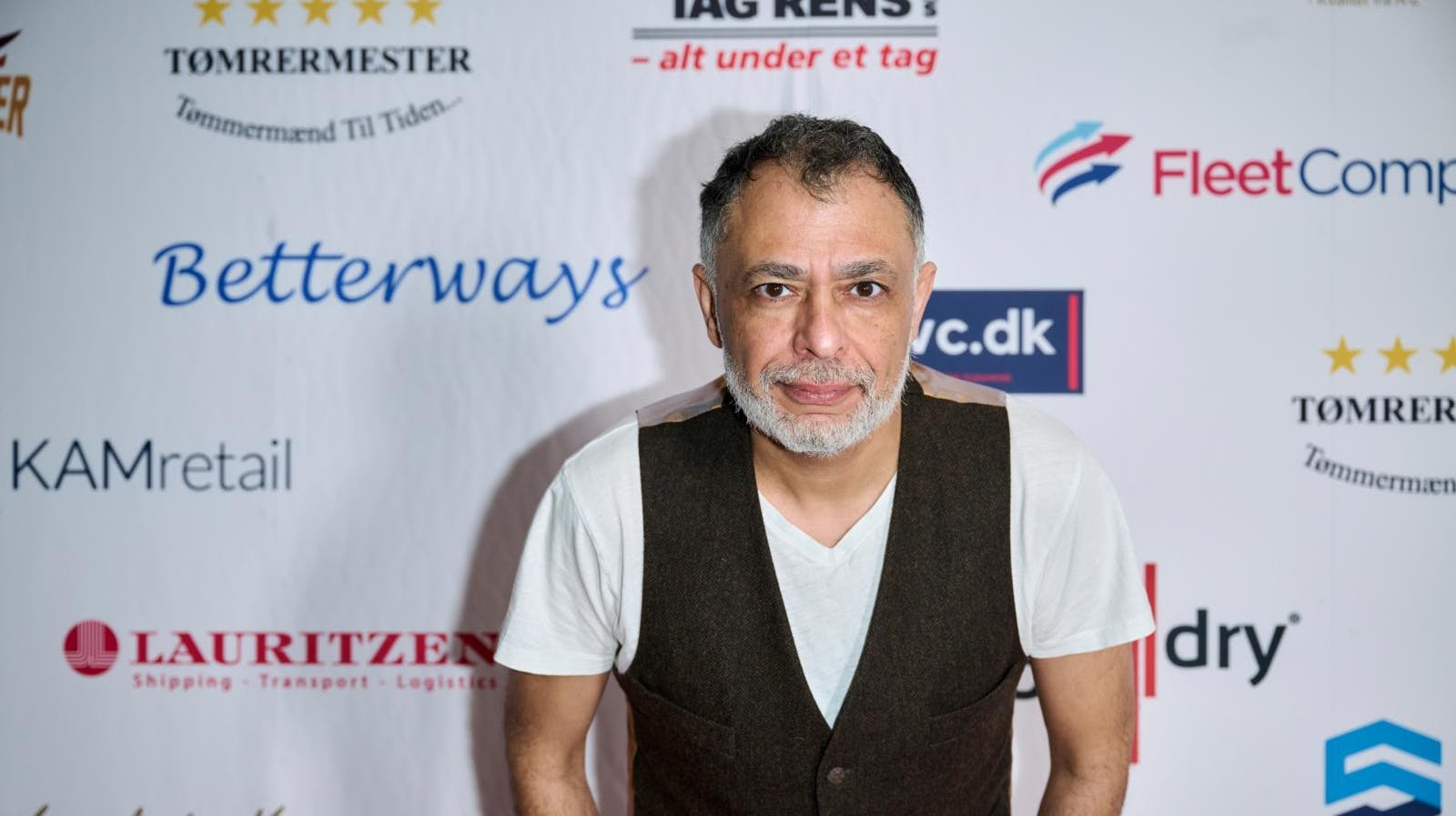 Den dansk/egyptiske komiker Omar Marzouk er blevet politianmeldt.