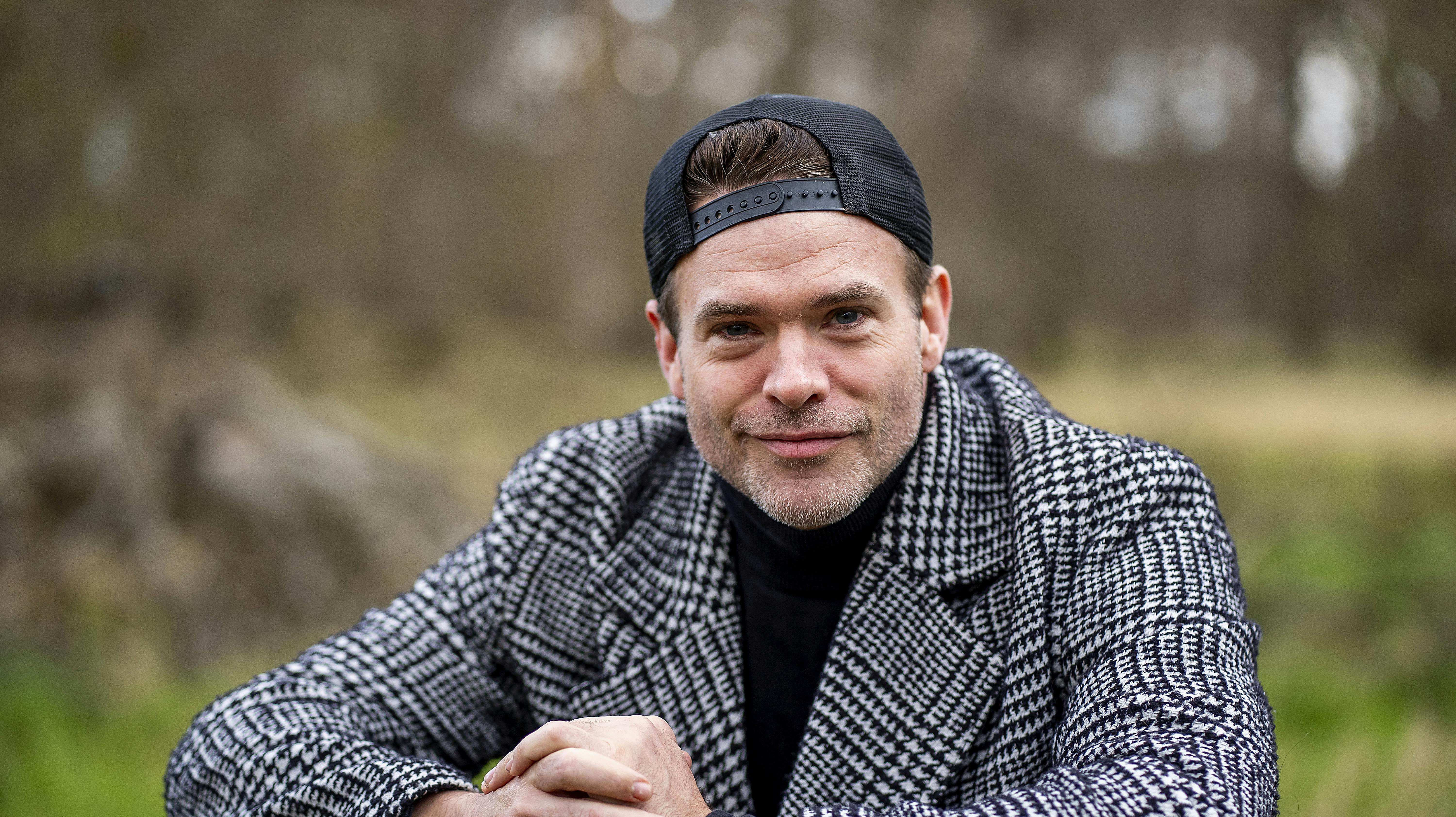 Interview med Silas Holst på kaffebaren Cranks and Coffee ved Klampenborg station.