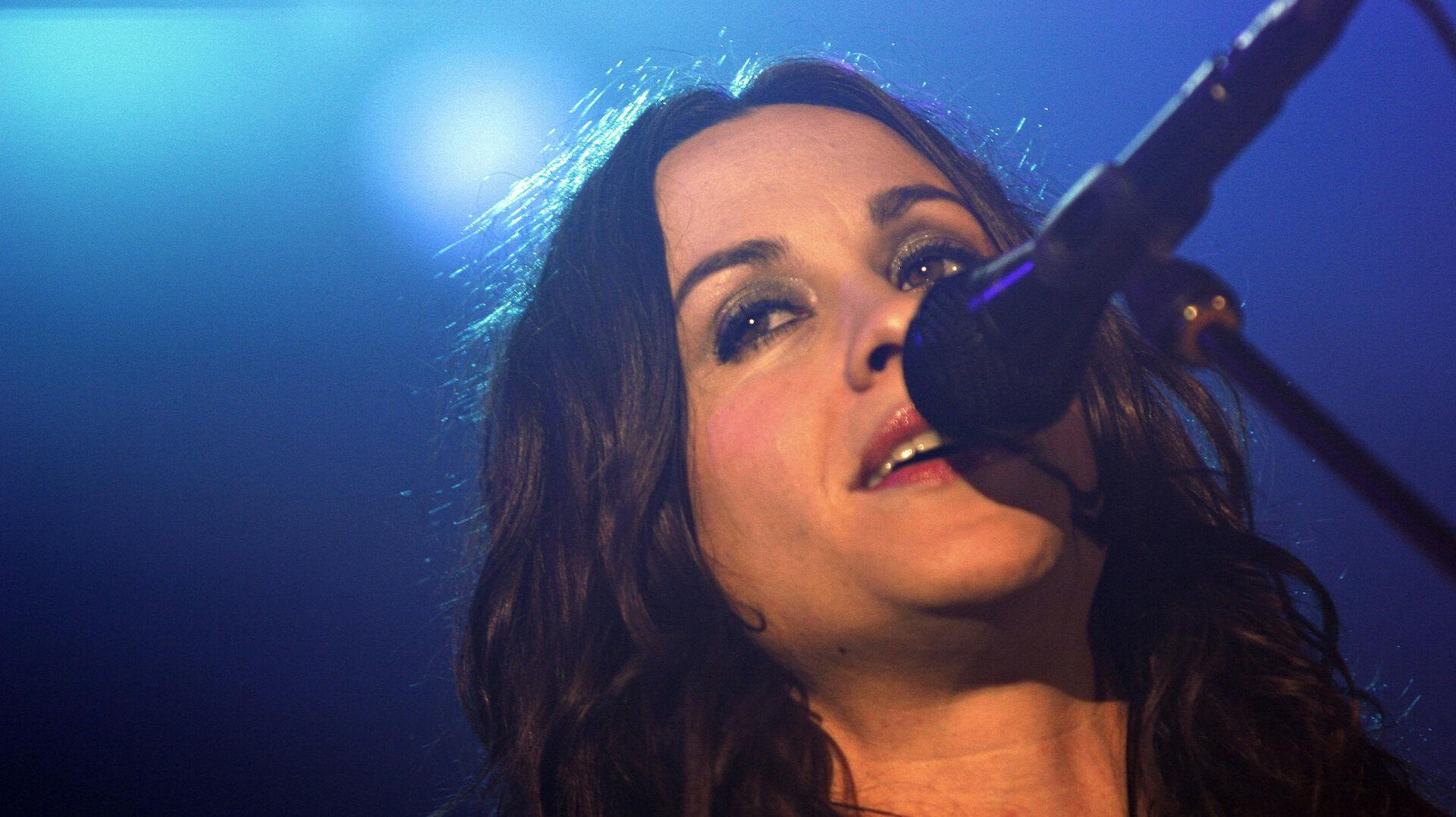 Alanis Morissette på plakaten til Heartland 2025.