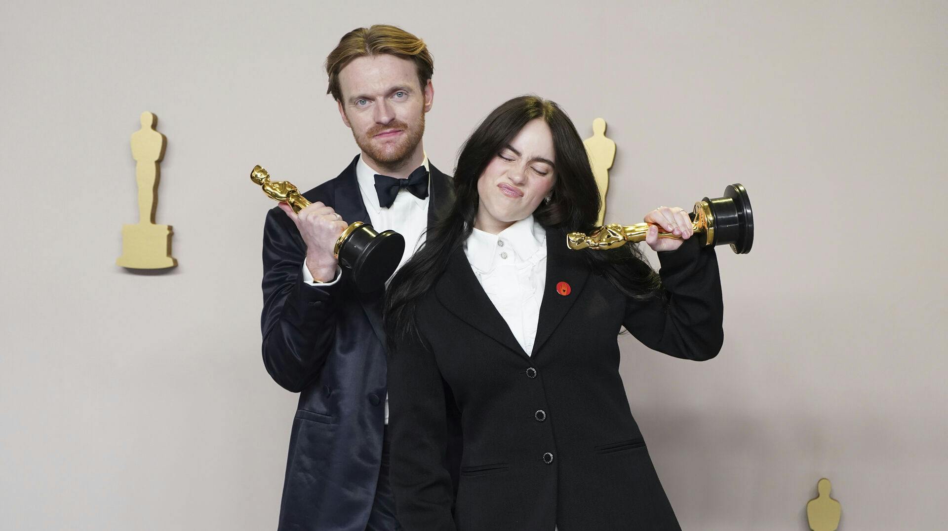 HEr se Finneas O'Connell og Billie Eilish sammen tidligere i år med årets Oscar for bedste sang - nemlig "What Was I Made For?" i "Barbie".