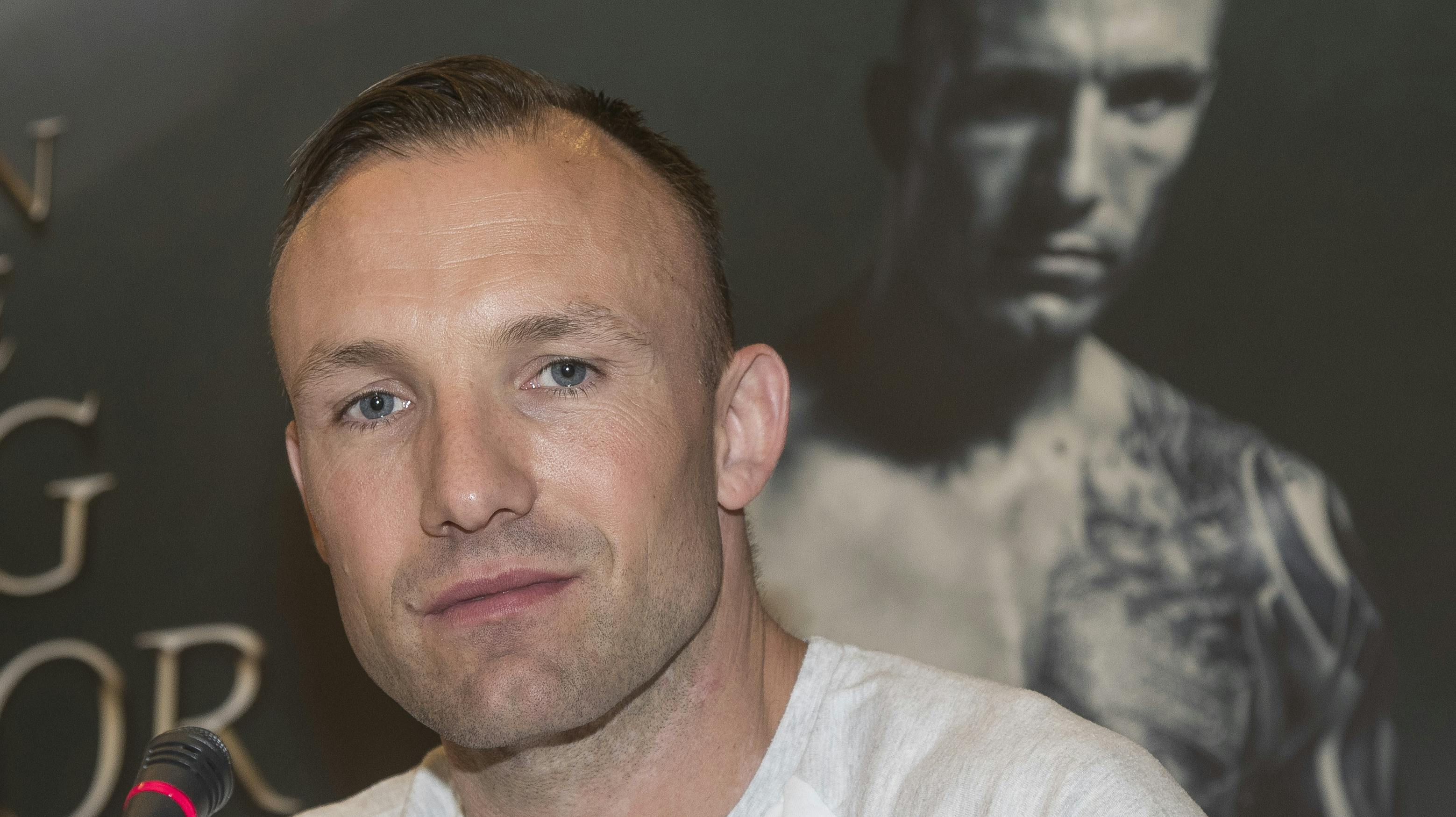 Mikkel Kesslers krop er ødelagt efter de mange timer i bokseringen, men heldigvis har hjernen ikke taget skade, fortæller han i sin nye bog