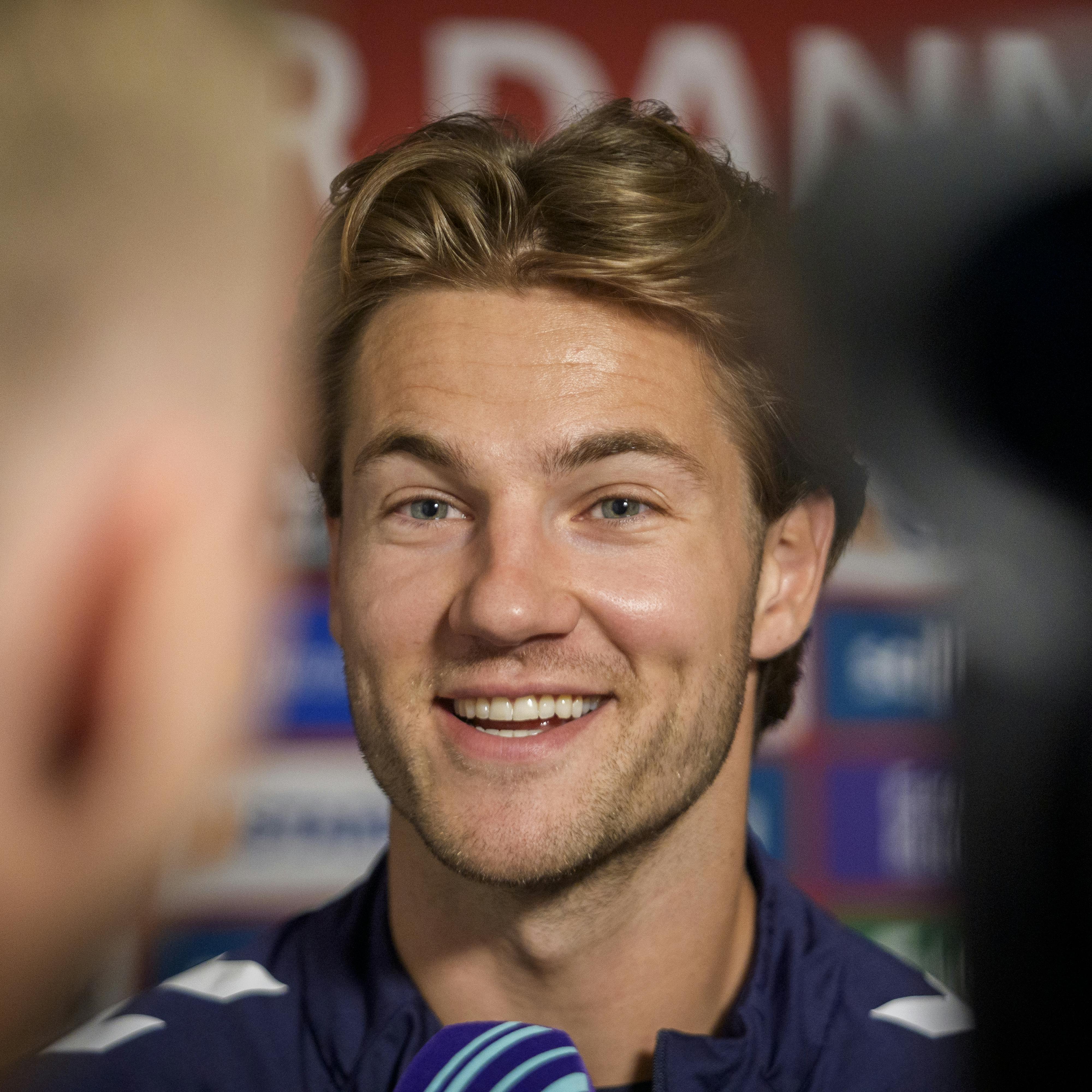 -----Original Appointment-----From: Caroline Eiersø <caroline@sh.dk>Sent: 28. maj 2024 10:27To: Caroline Eiersø; Aller Foto og VideoSubject: Søren / SH / Mixed Zone Helsingør HerrelandsholdetWhen: 3. juni 2024 12:30-15:00 (UTC+01:00) Brussels, Copenhagen, Madrid, Paris.Where: Microsoft Teams Meeting Hej, Mandag skal jeg en tur til Helsingør og Hotel Marienlyst, da landsholdet er samlet til Mixed Zone-interviews. Foto - ingen video. Det er forbeholdt TV/rettighedshavere. Fotograf: Søren Jul Lamberth