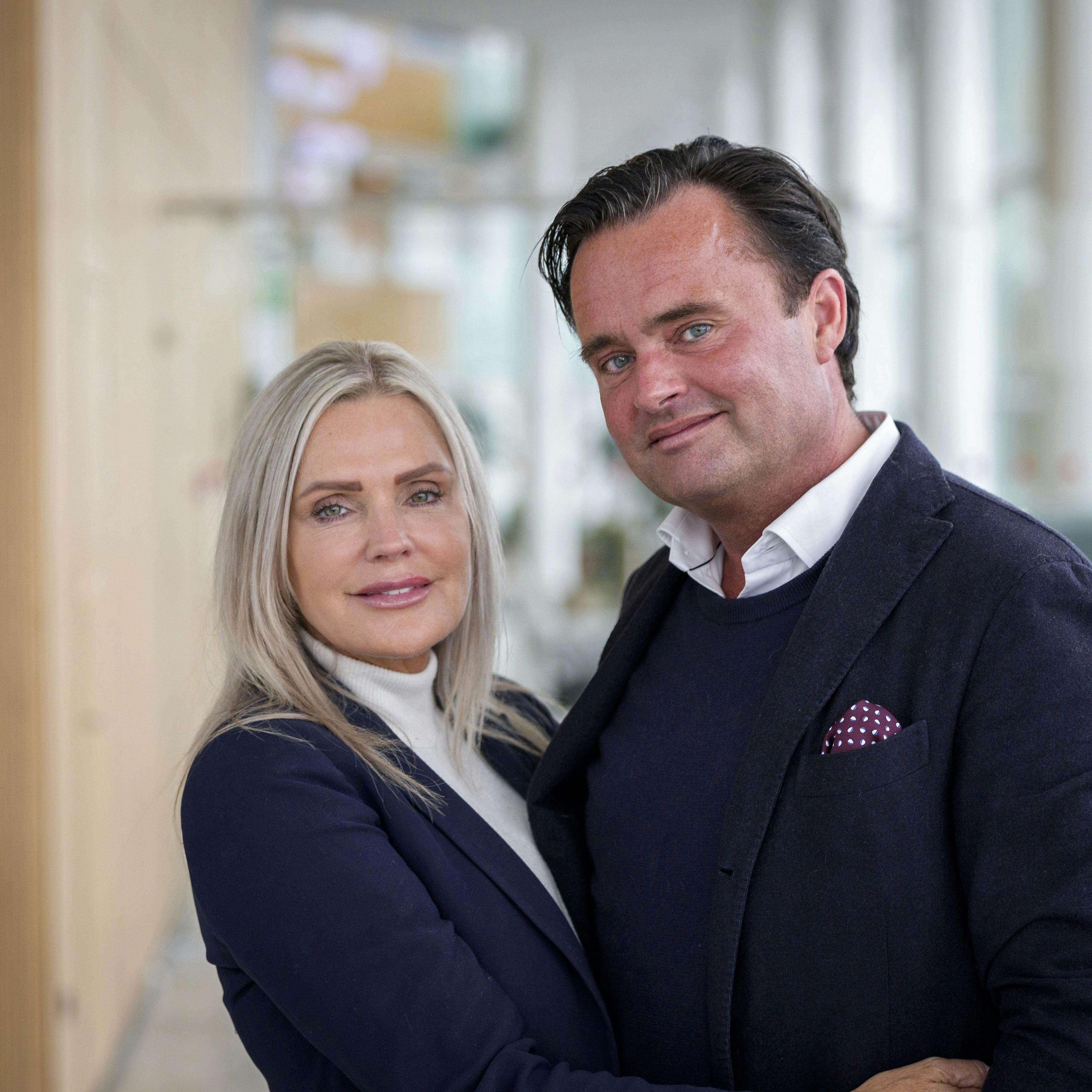 Jeppe Stokholm deler sine fordomme om kæresten Janni.