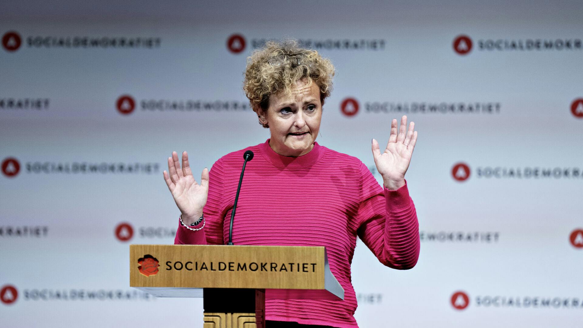 Pernille Rosenkrantz-Theil forsøger sig med en bedre pris for at få hussalget hevet i land.