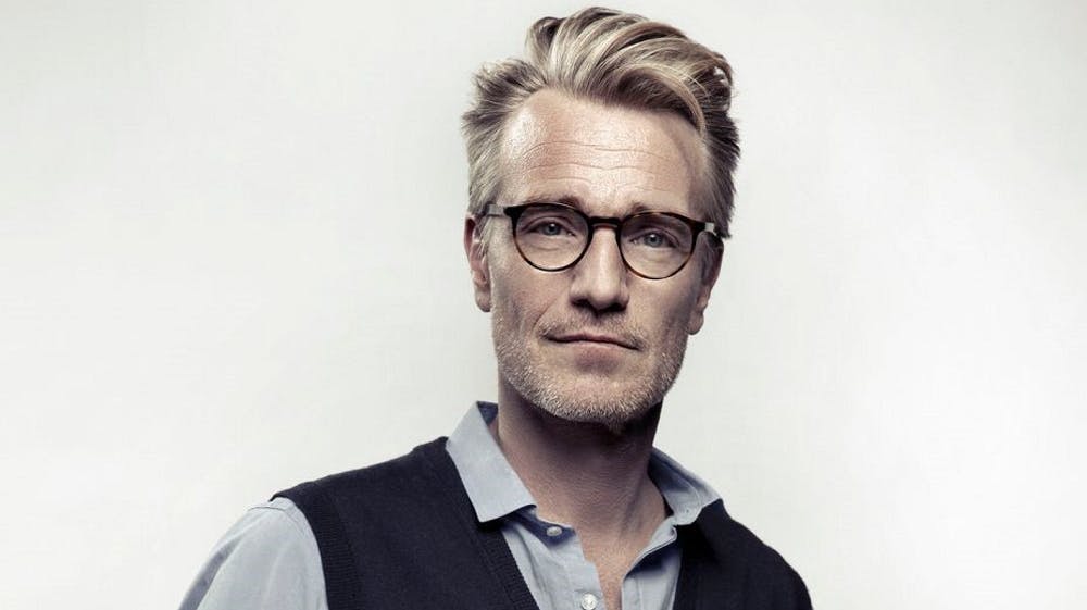 Balletmester Nikolaj Hübbe kan se frem til en klækkelig løn, mens han søger jobs på ny.