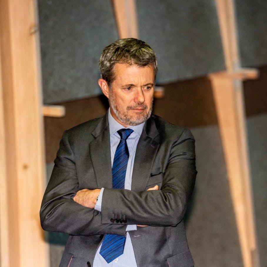 Det er et år siden, at den 56-årige kong Frederik – dengang kronprins – tog en tur til Madrid, som danskerne aldrig vil glemme.