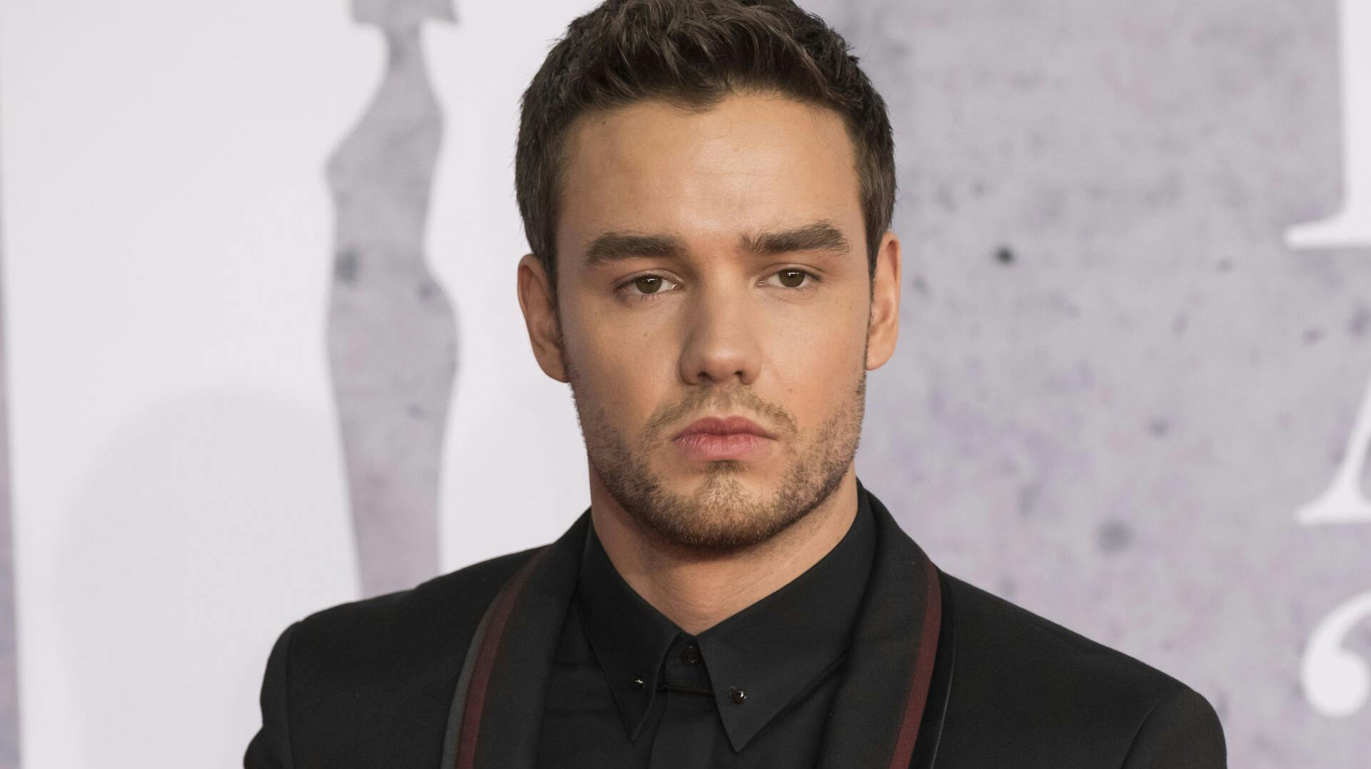 Ifølge Page Six, som har talt med flere kilder tæt på Liam Payne, blev sangeren for år tilbage genoplivet efter han havde taget en overdosis. Faktisk skulle det være sket flere gange.