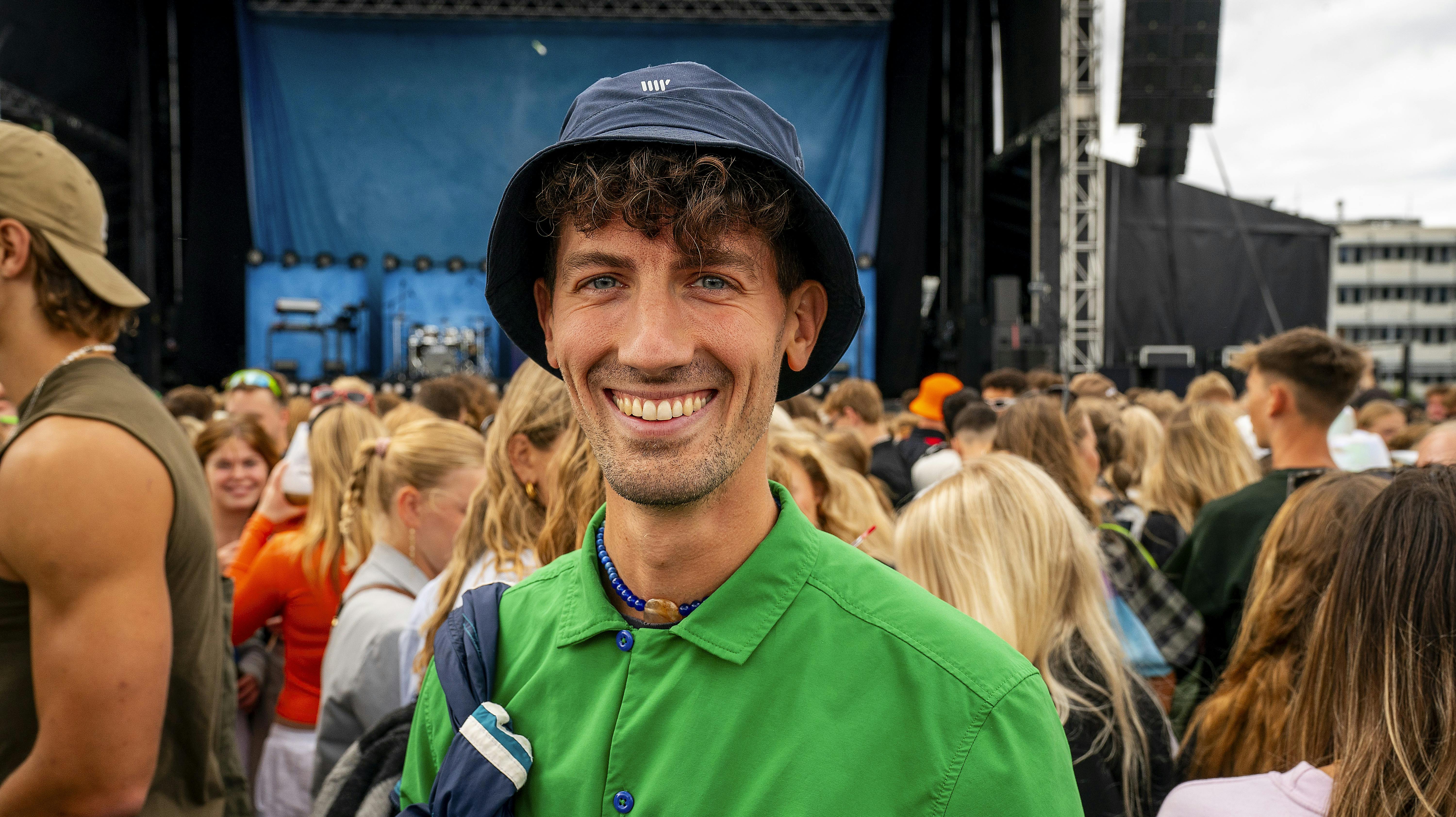Jonas Dahl Grue blev for mange år siden overfaldet, da han var ude og rejse.