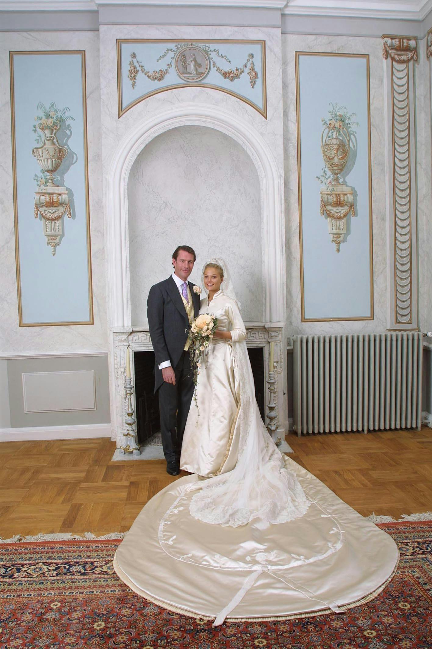 Caroline Fleming og Rory Fleming blev gift i 2001 og skilt i 2008.