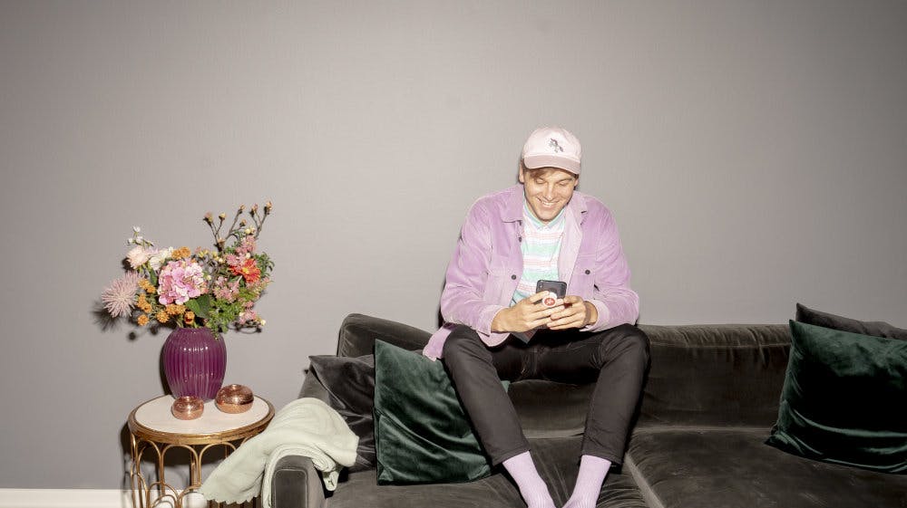 Rasmus Kolbe, der også er kendt som Lakserytteren, er en af de 120 influencere, der er bekymrede for, at Forbrugerombudsmandens fortolkning af markedsføringsloven vil gøre det sværere for influenceres seere at skelne mellem indhold og reklame. (Arkivf