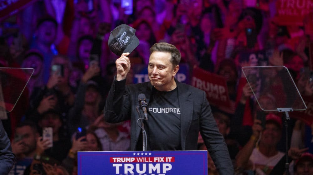 Elon Musk har erklæret sin fulde støtte til Donald Trump under valgkampen. 