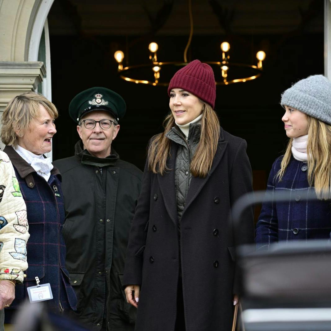 Dronning Mary og prinsesse Josephine besøger Dyrehaven  i forbindelse med Hubertusjagten 3. november 2024