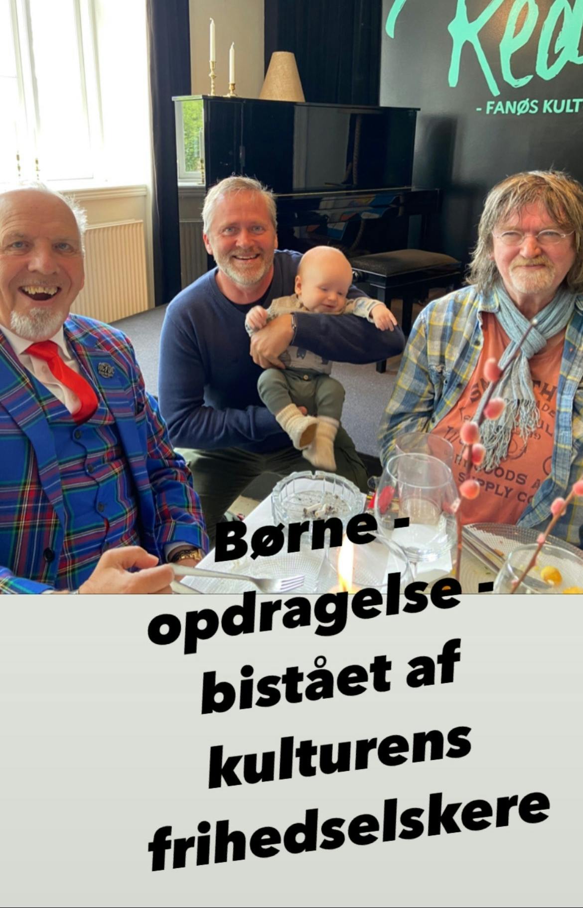 Anders Samuelsen, Jacob Haugaard og Johnny Madsen til en hyggelig dag sammen på Realen på Fanø.