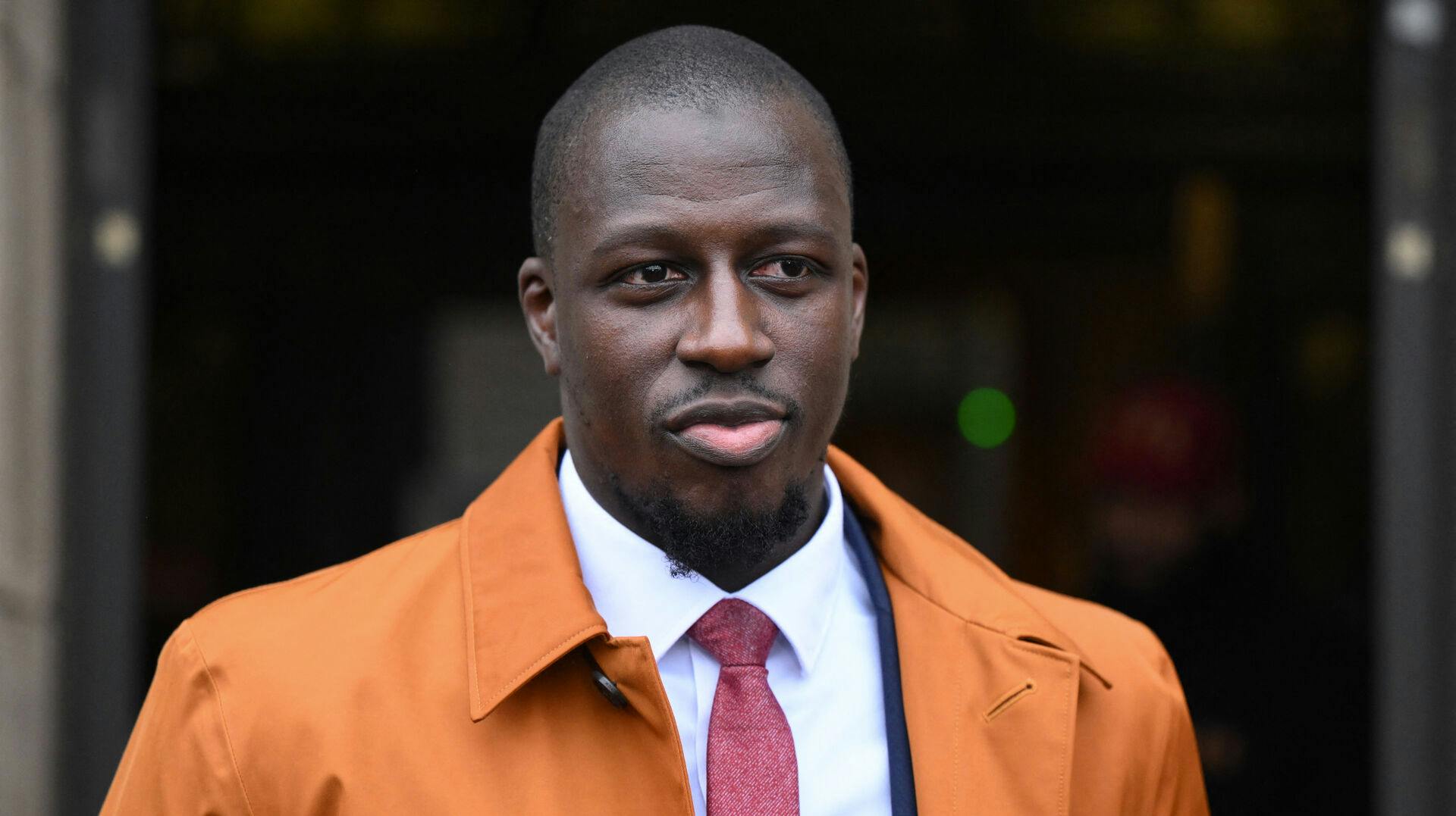 Benjamin Mendy skal nu kompenseres af Manchester City. 