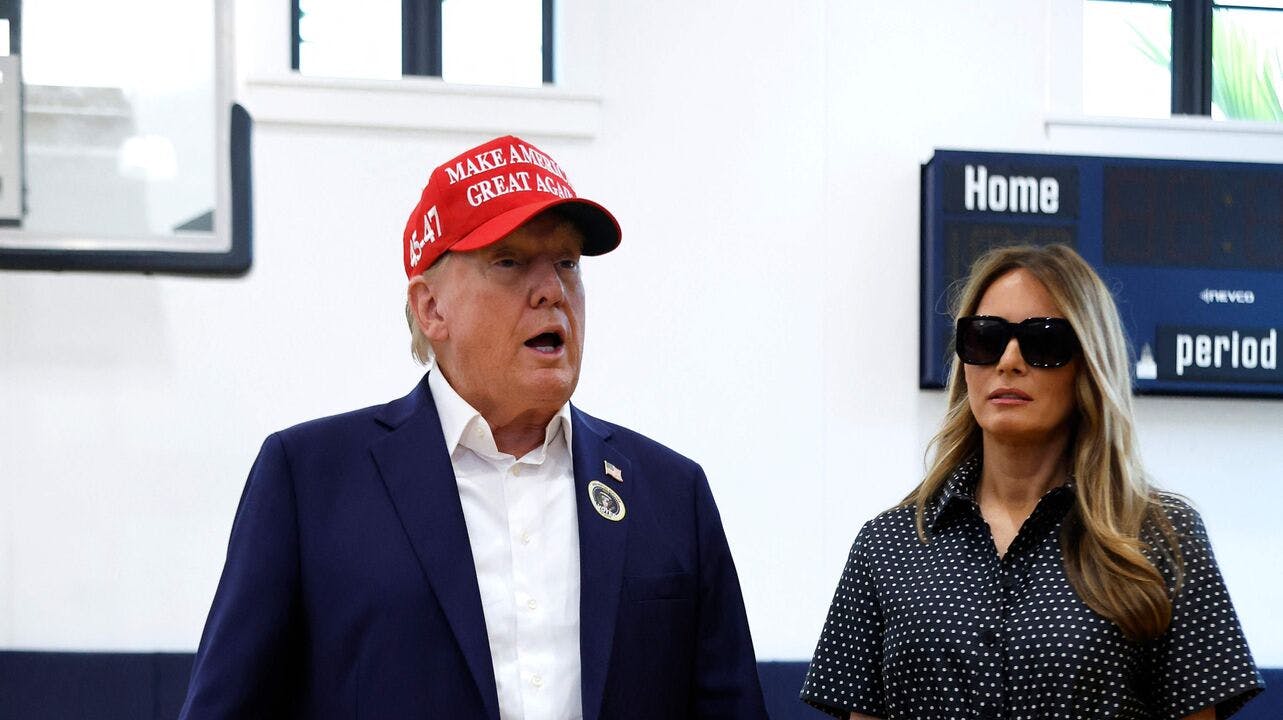En bizar teori om, at Donald Trump bruger en falsk Melania er tilbage.