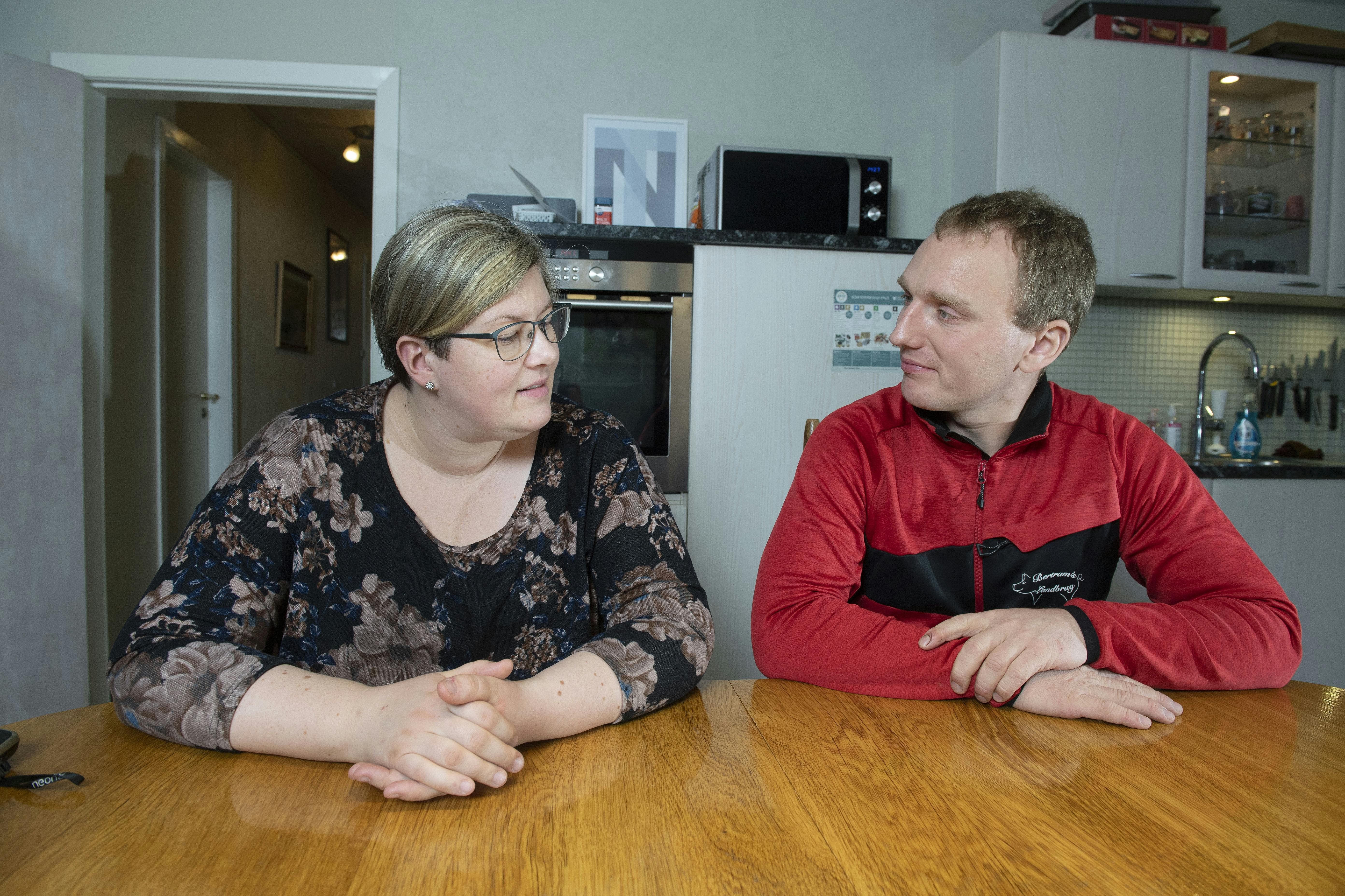 Nicoline og Thomas Bertram  fra Landmand søger kærlighed. De blev i sommers forældre for anden gang til en dreng Svend. De mistede deres datter Marie for halvandet år siden.Dato: 24.11.22Foto:  Lars Horn / Baghuset  