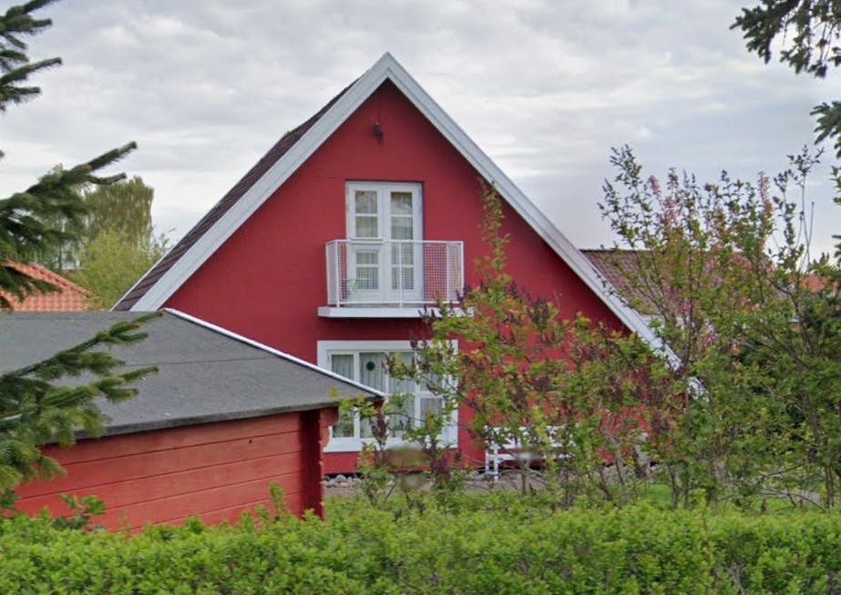 Farven på huset på Amager matcher Clausens politiske ståsted.