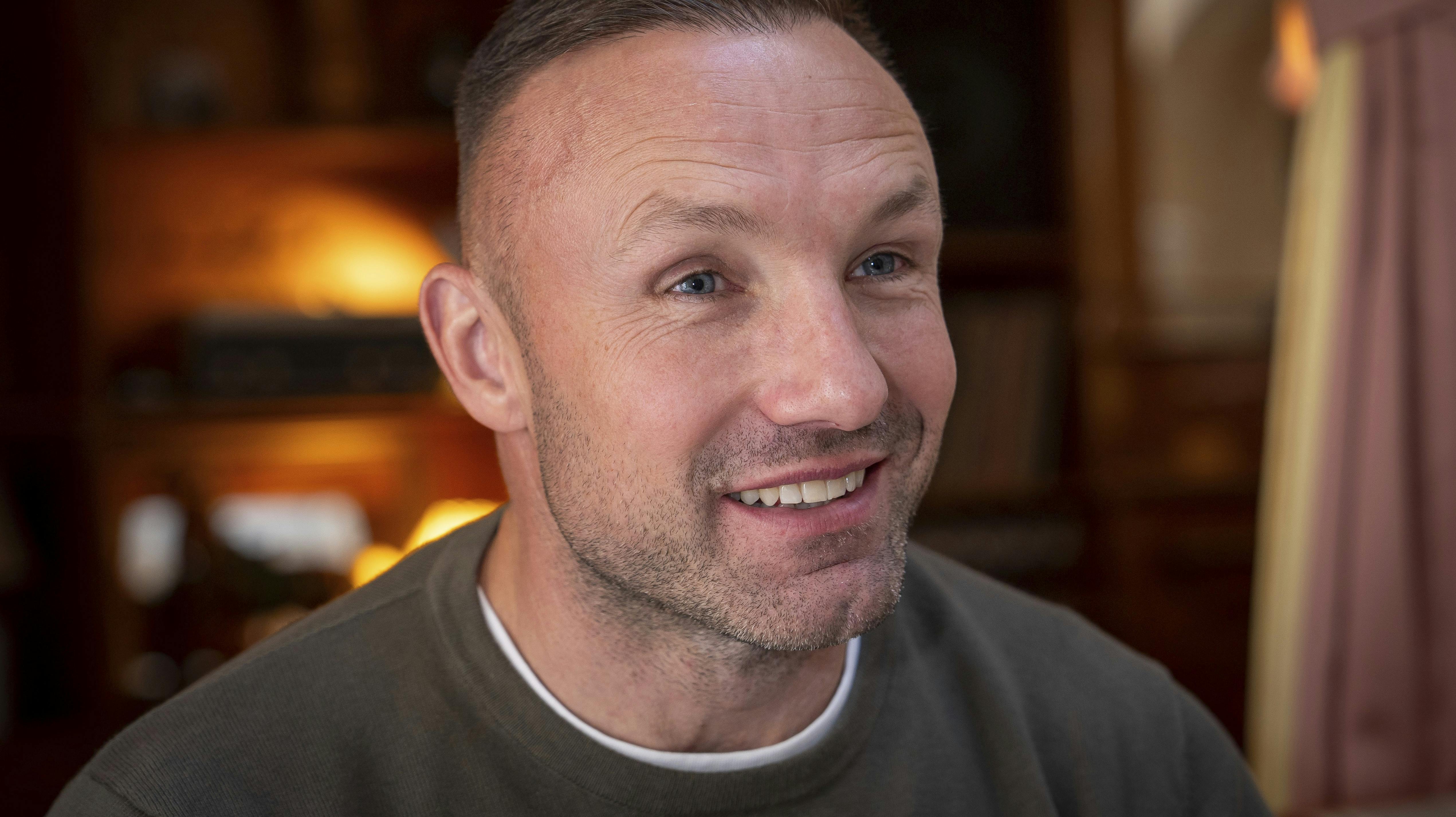 Mikkel Kessler har nu skåret over fem millioner kroner af den oprindelige pris.