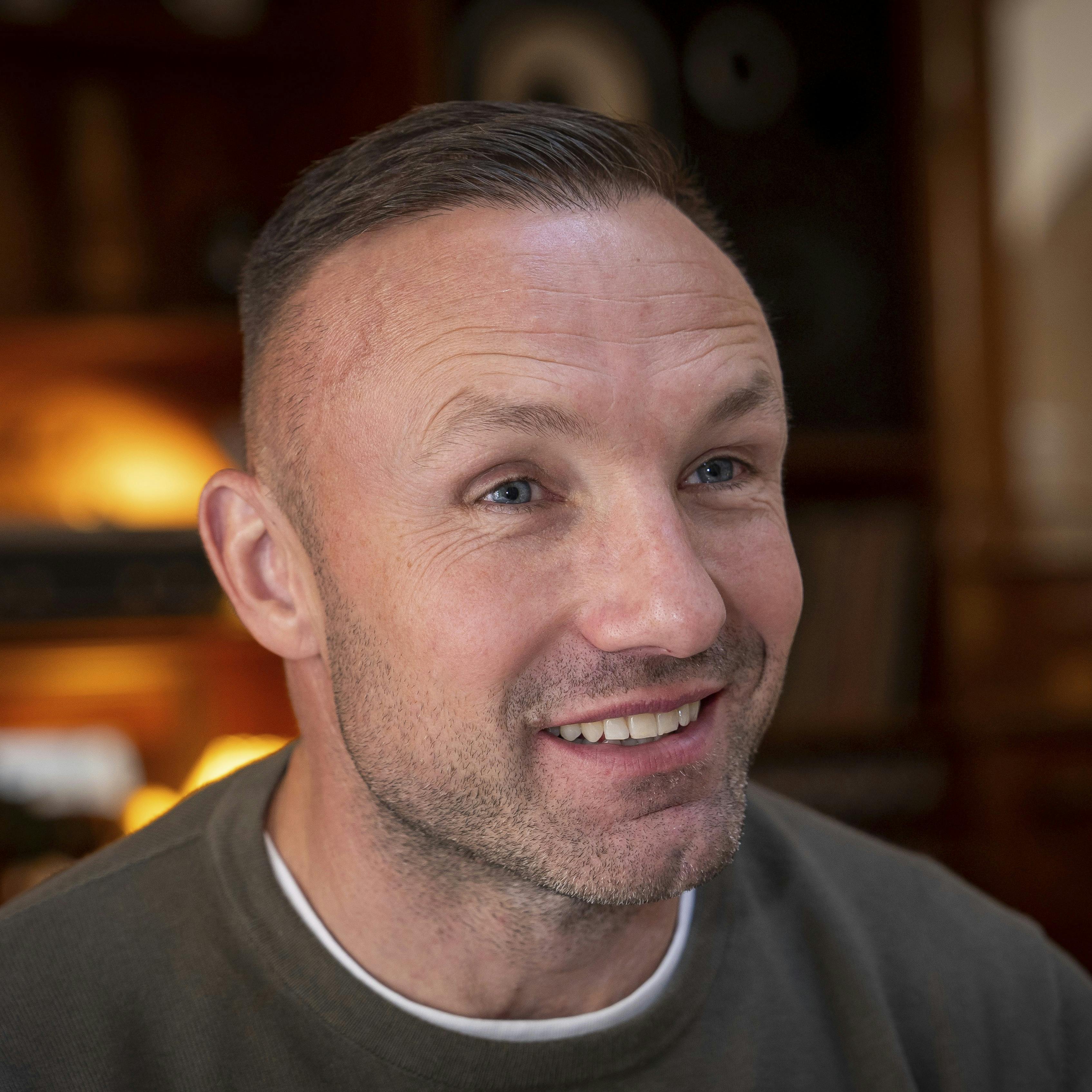 Mikkel Kessler har nu skåret over fem millioner kroner af den oprindelige pris.