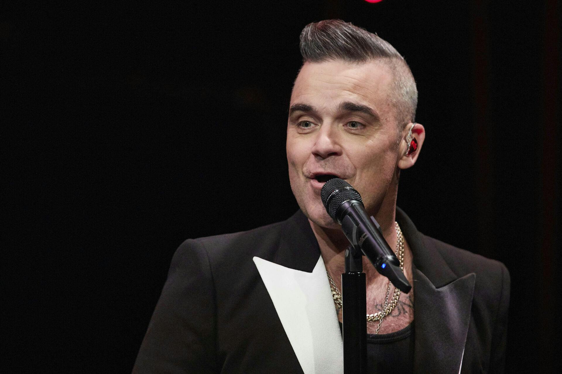 Den britiske megastjerne Robbie Williams kommer til Danmark.